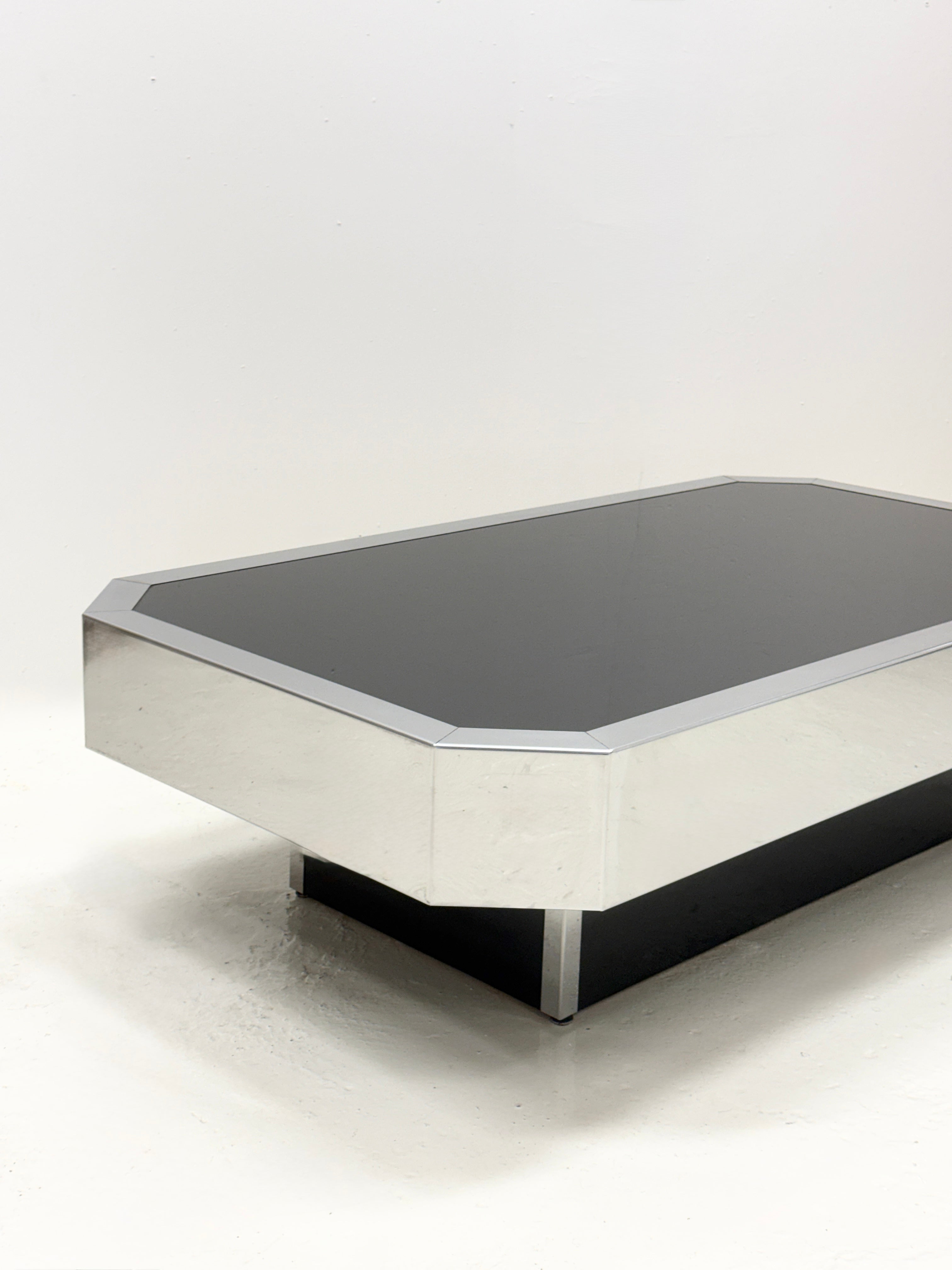 TABLE BASSE CHROMÉE DLG “WILLY RIZZO”, ITALIE, 1970s