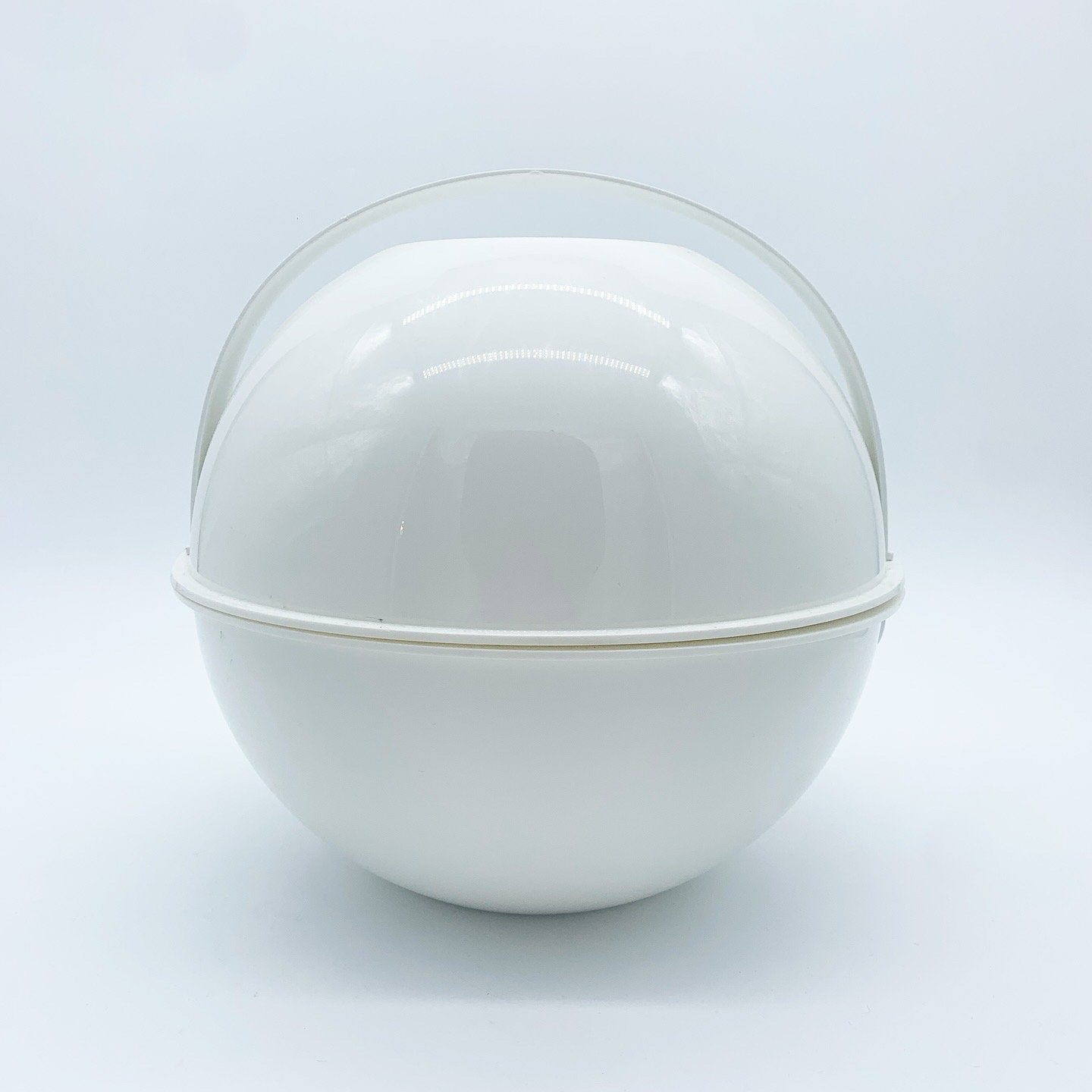 BOÎTE À PIQUE-NIQUE "PIC BOLL" GUZZINI, 1970s