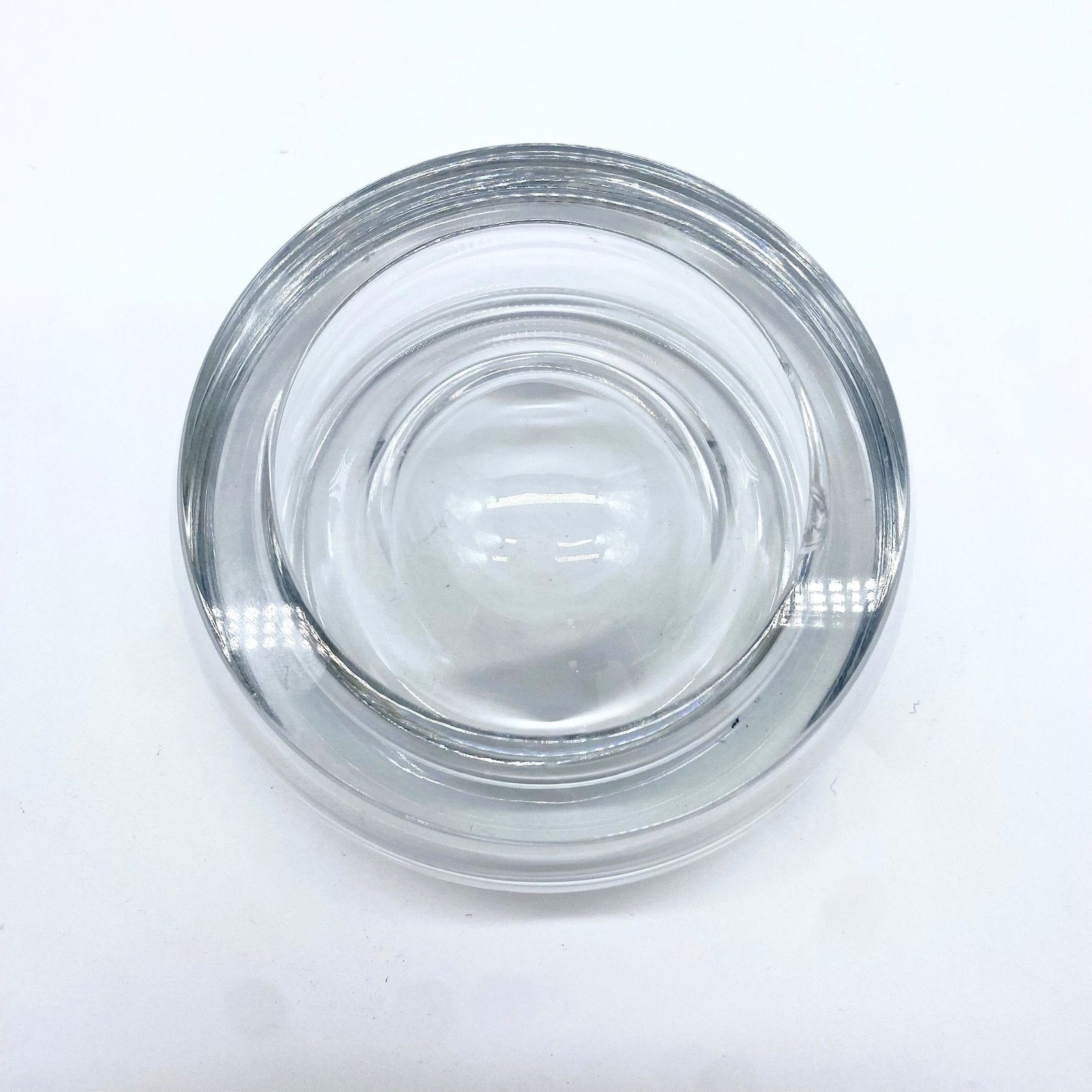 CENDRIER MODERNISTE "GALET POLI" / CRISTAL – BACCARAT