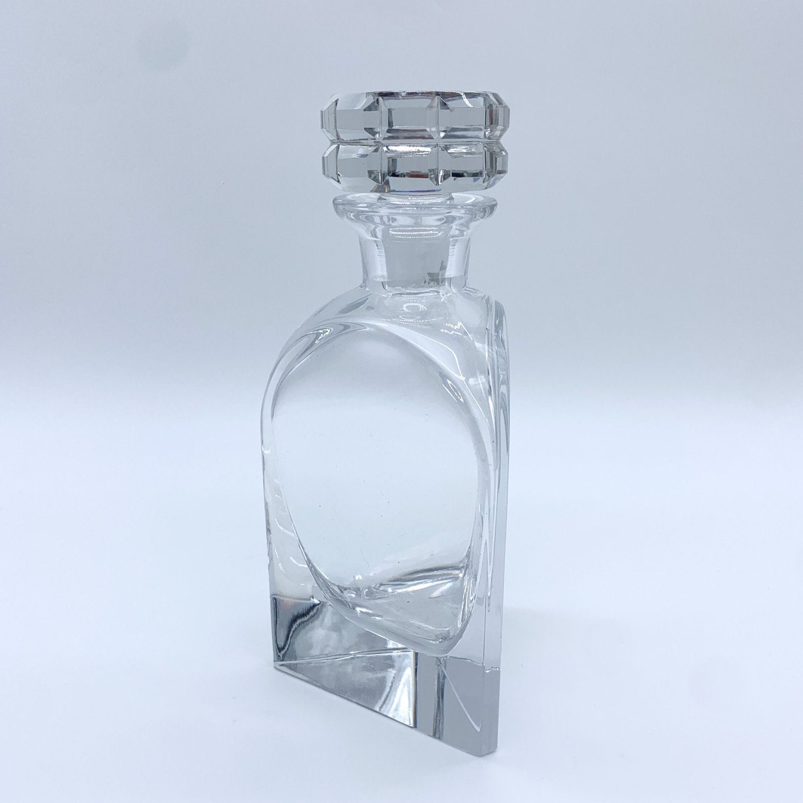 CARAFE "PYRAMIDE" CRISTAL D'ATLANTIS, 1930s