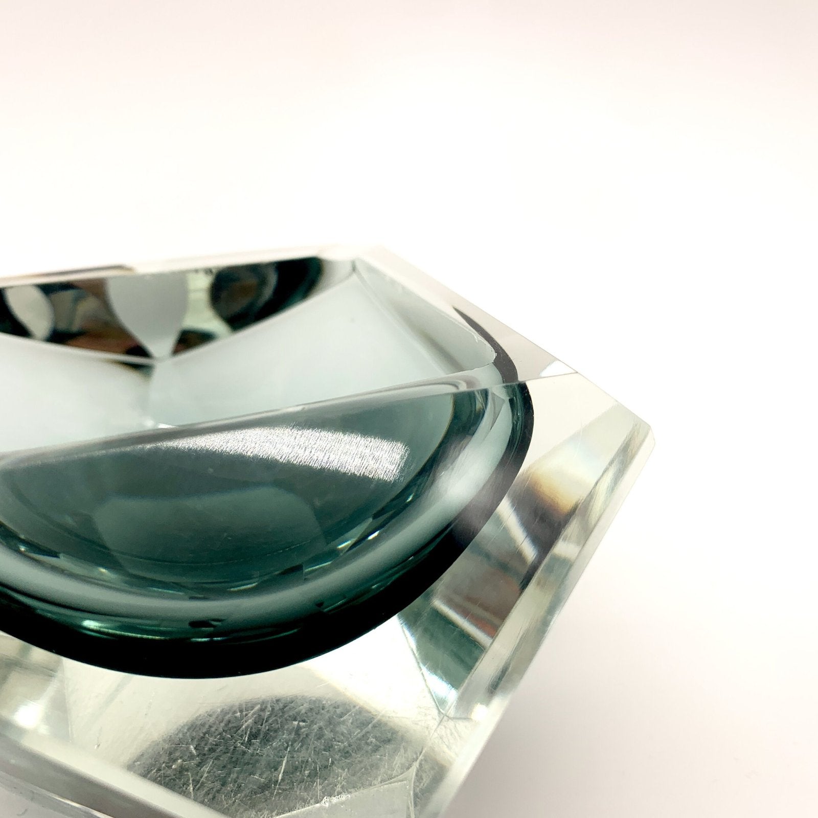CENDRIER FORME DE DIAMAND, VERRE DE MURANO, 1960
