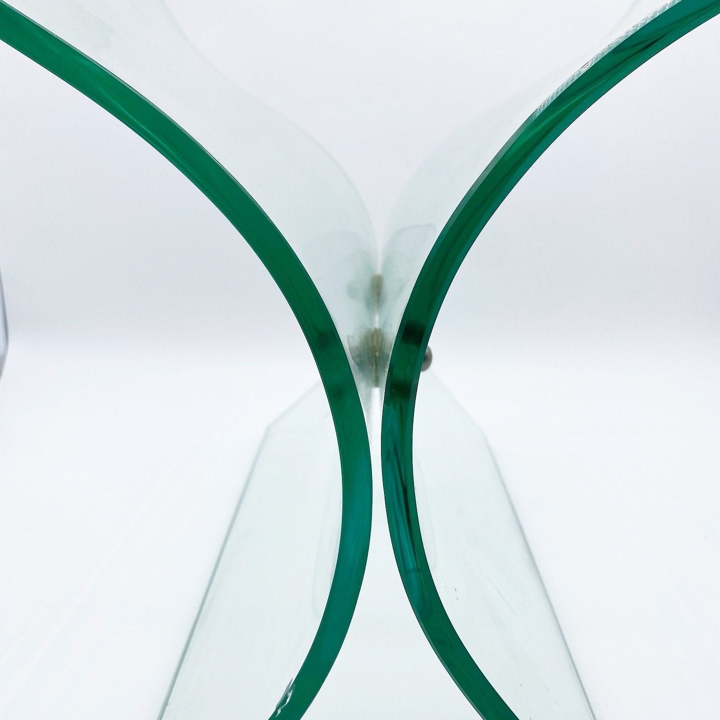 PORTE-REVUES XXL / VERRE TREMPÉ, 1980s, ITALY