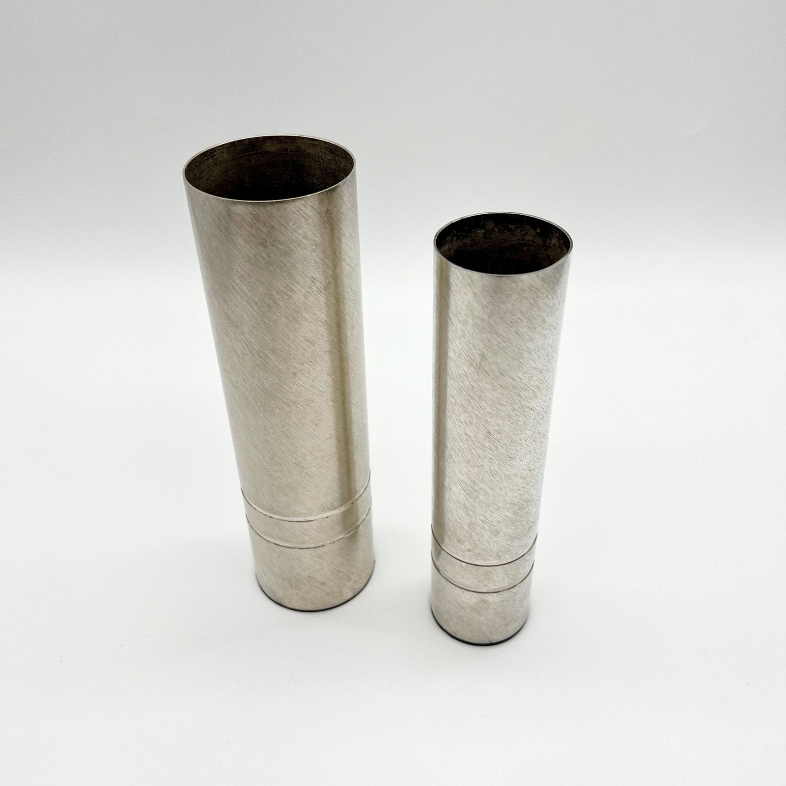 PAIRE DE VASES ROULEAUX / ALUMINIUM PAR "BSF" – ALLEMAGNE, 1960s