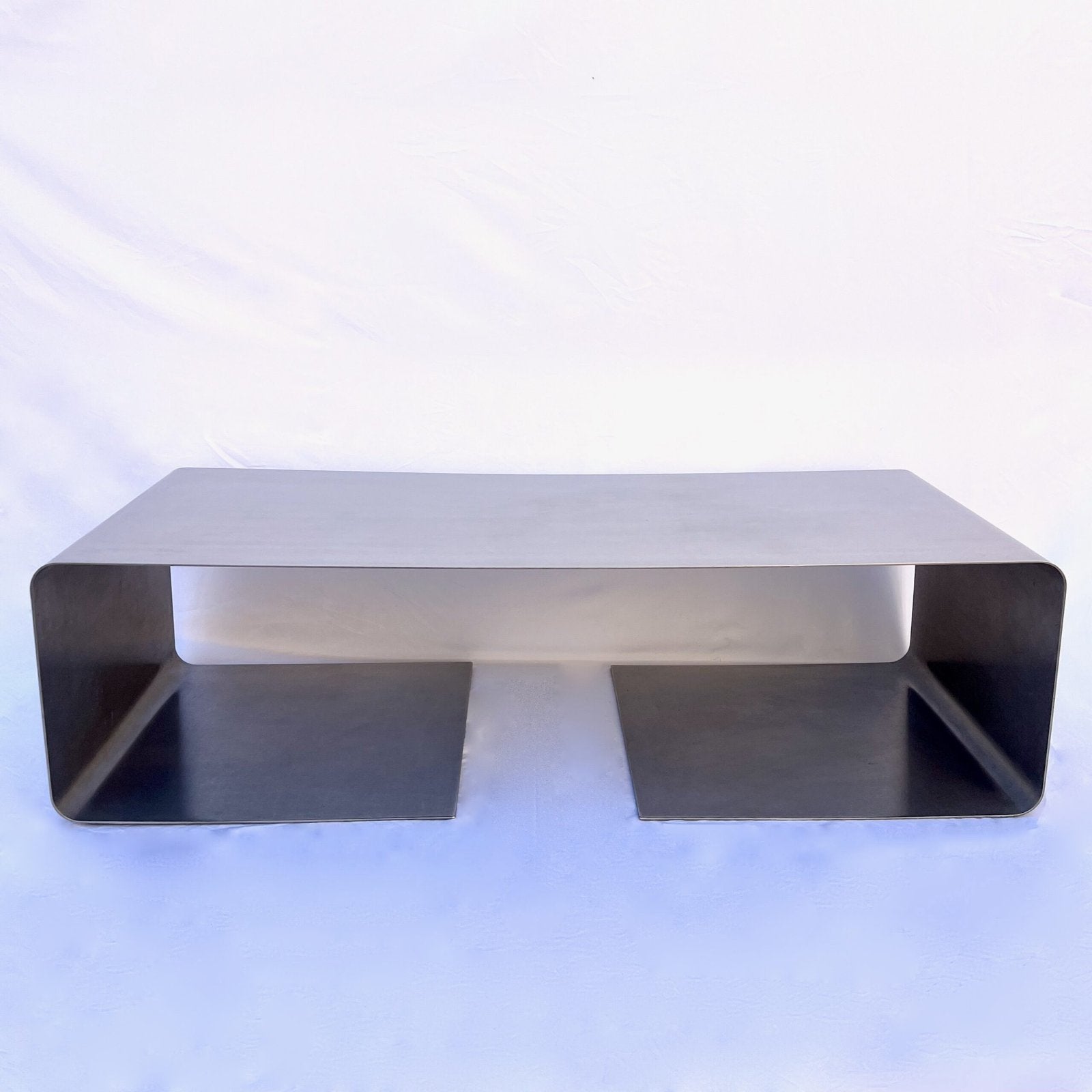 RECTANGULAR STAINLESS STEEL COFFEE TABLE, 1970S