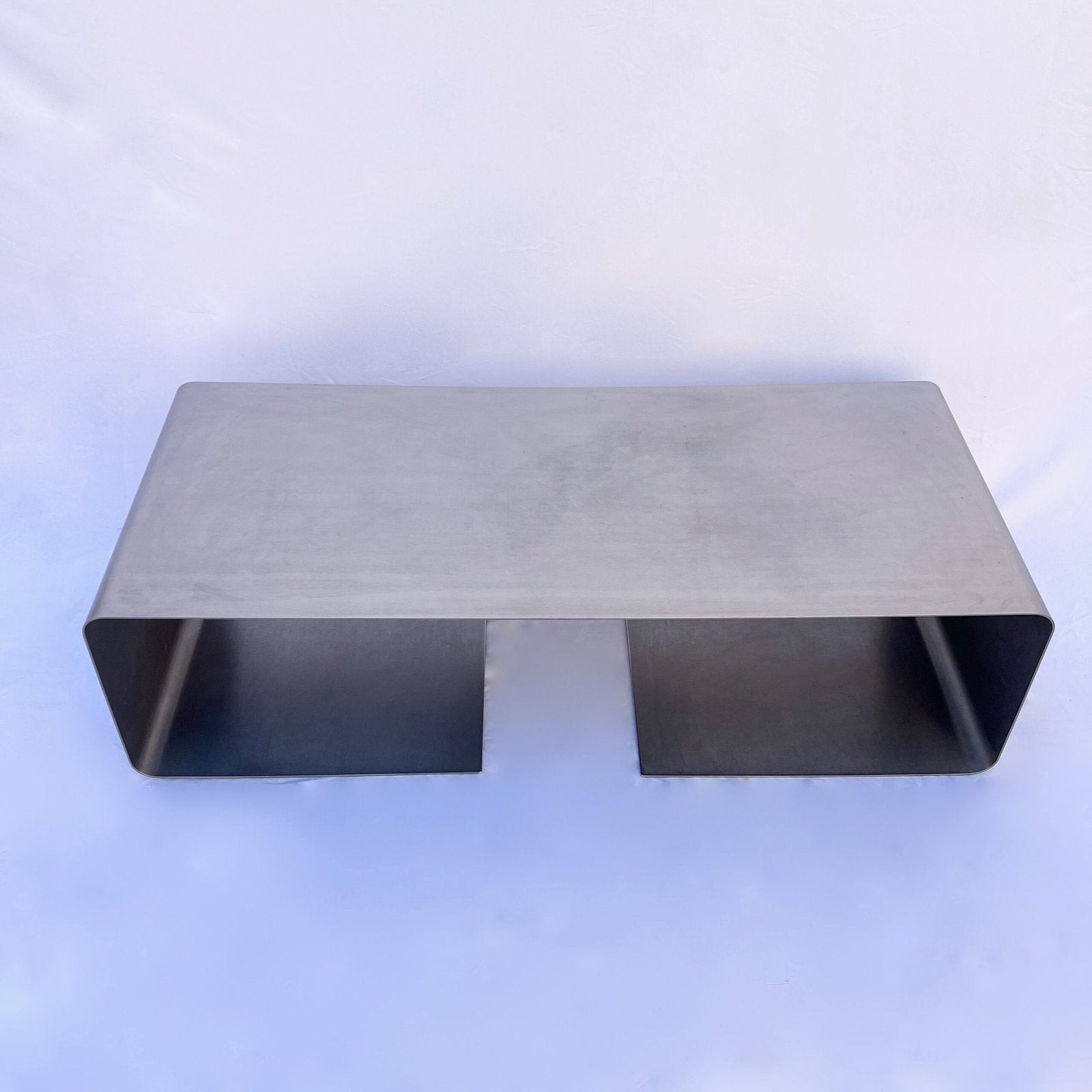 RECTANGULAR STAINLESS STEEL COFFEE TABLE, 1970S