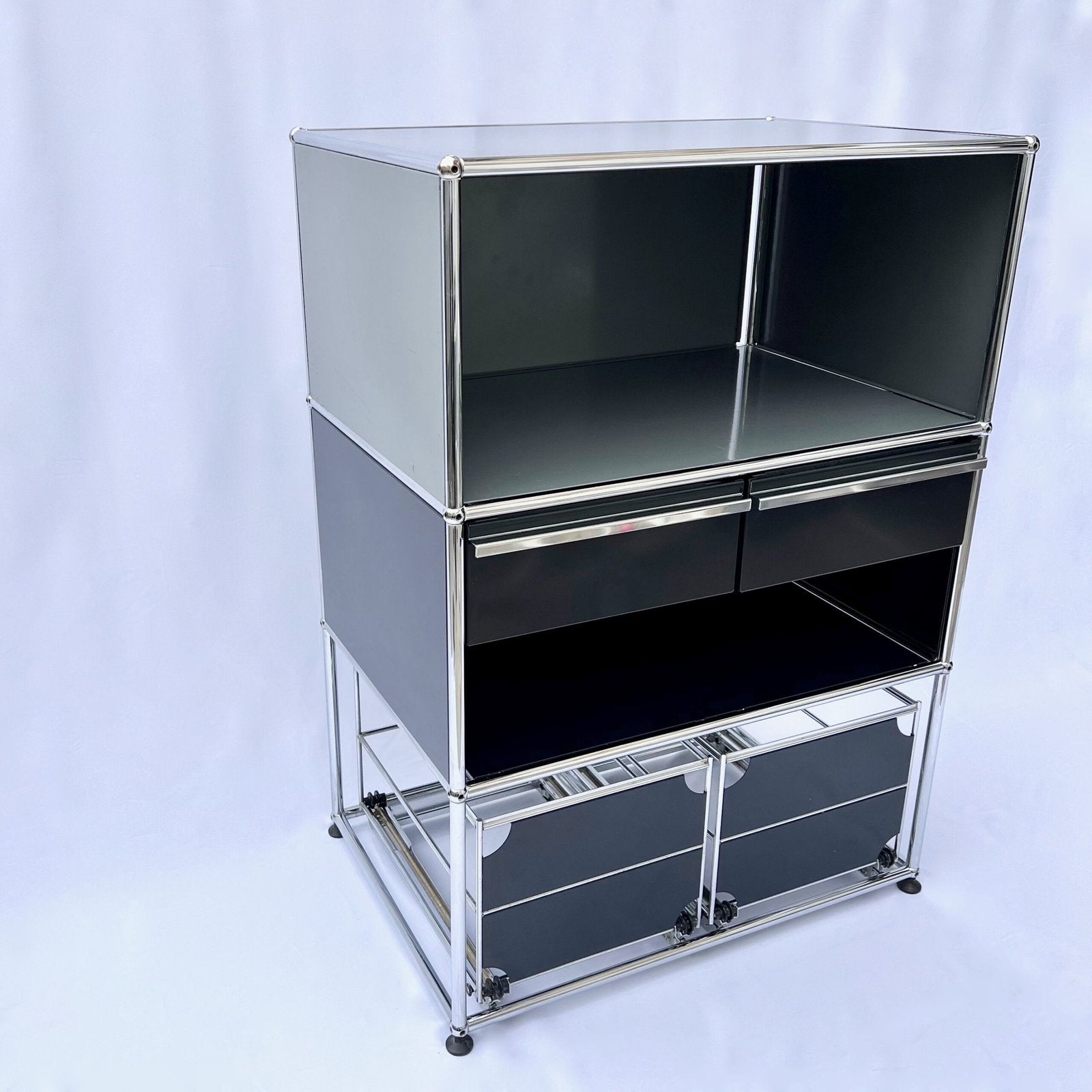 USM HALLER STORAGE UNIT, 1980s