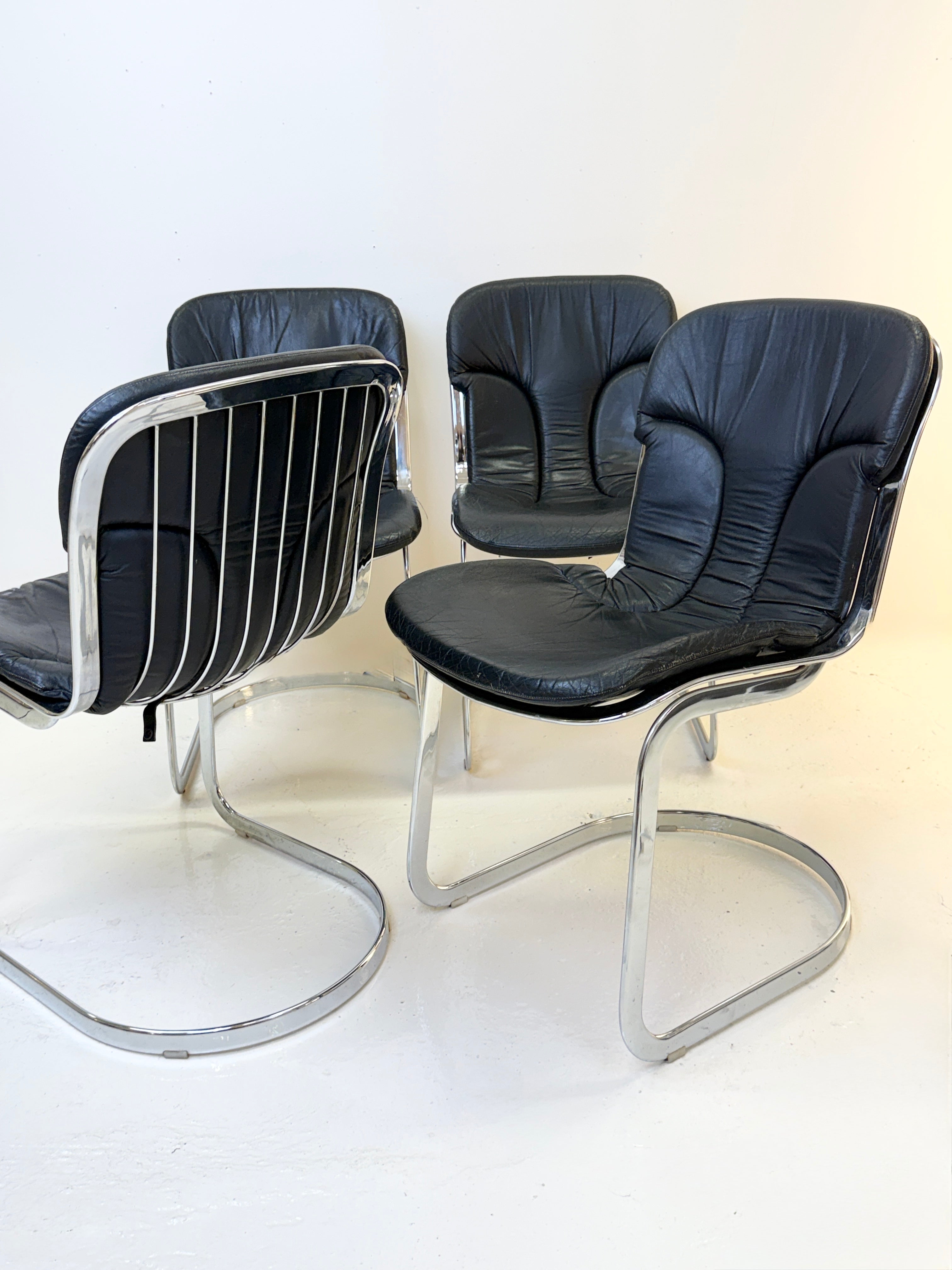 ENSEMBLE DE 4 CHAISES PAR WILLY RIZZO, 1970s