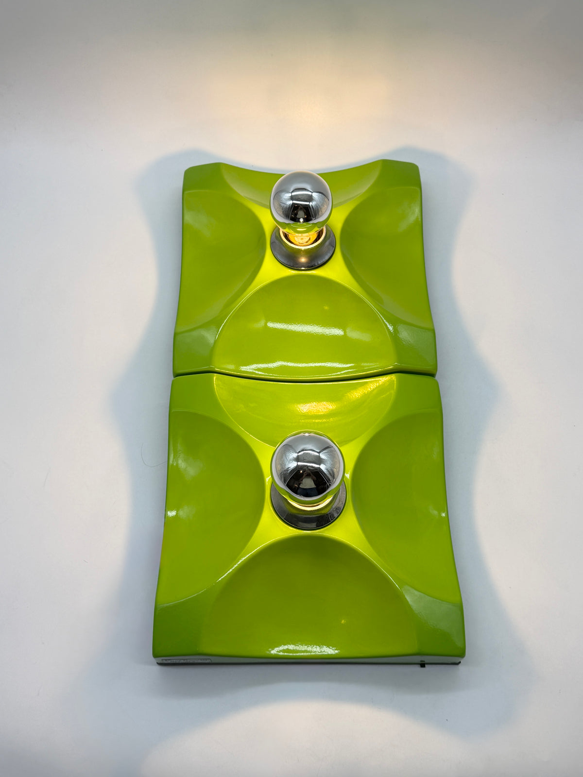 Paire d’appliques « Scudo » – Fael Luce, Italie, 1970s