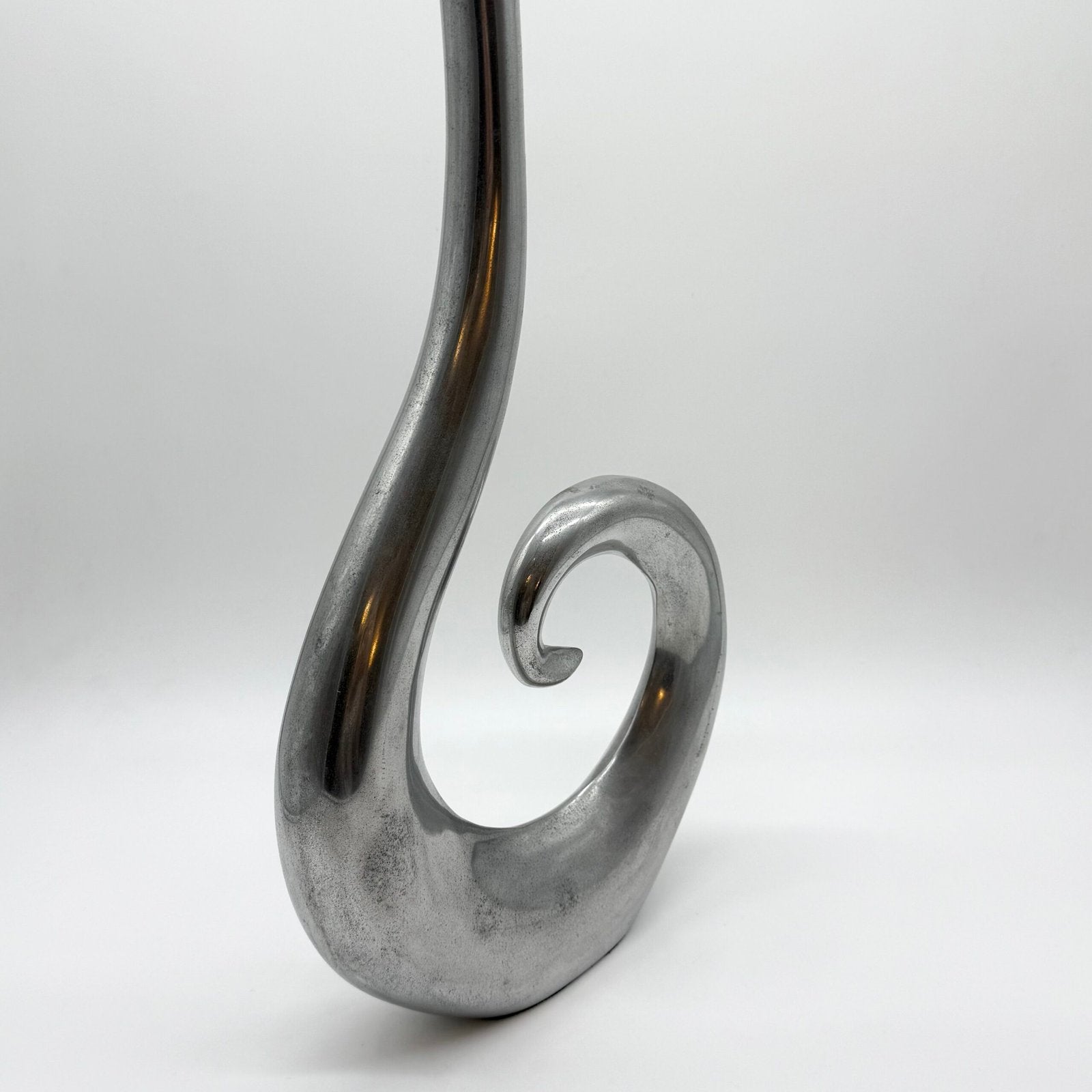 VASE "NAUTILUS" XXL / FONTE D’ALU – 1980s
