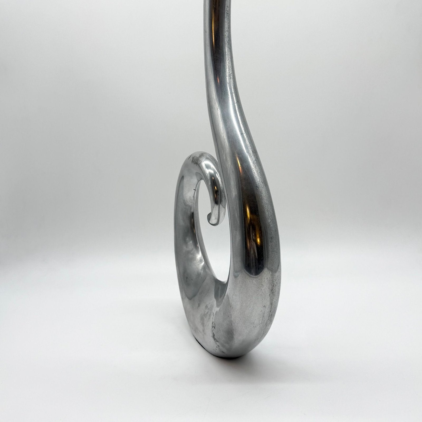 VASE "NAUTILUS" XXL / FONTE D’ALU – 1980s