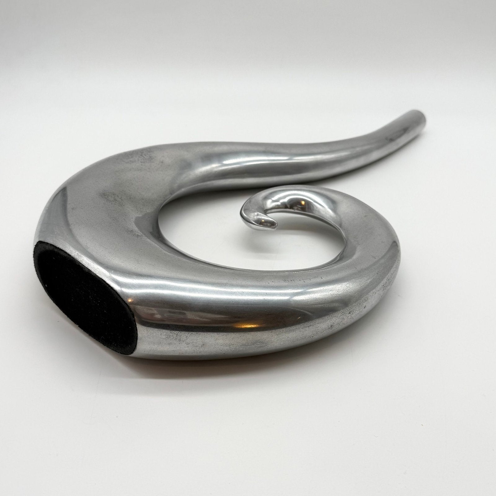 VASE "NAUTILUS" XXL / FONTE D’ALU – 1980s