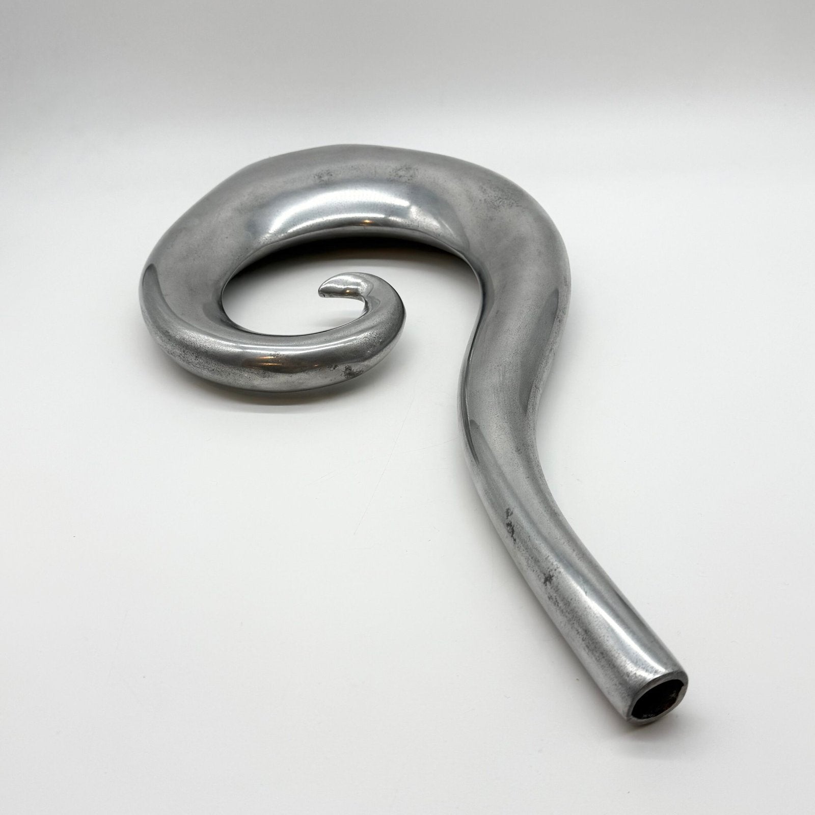VASE "NAUTILUS" XXL / FONTE D’ALU – 1980s