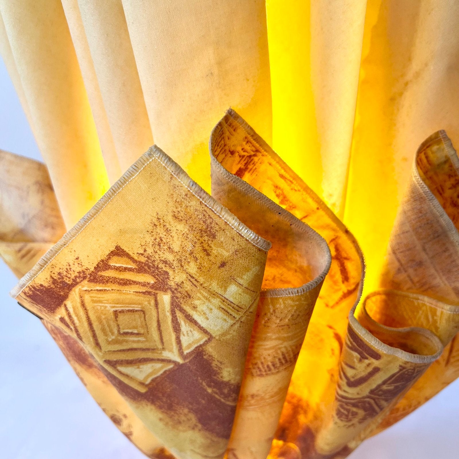 LAMPE "MOUCHOIR" JANNALIGHTS, 1970s. FRANCE