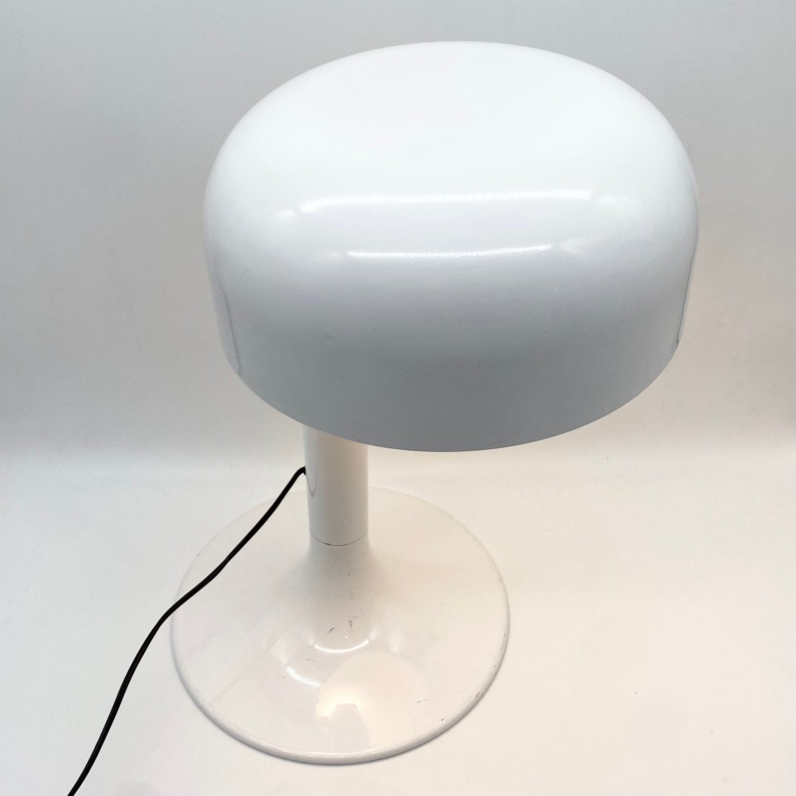 LAMPE “STUDIO” MODÈLE 3105 – CARLO VILIGIARDI POUR STILNOVO, 1972