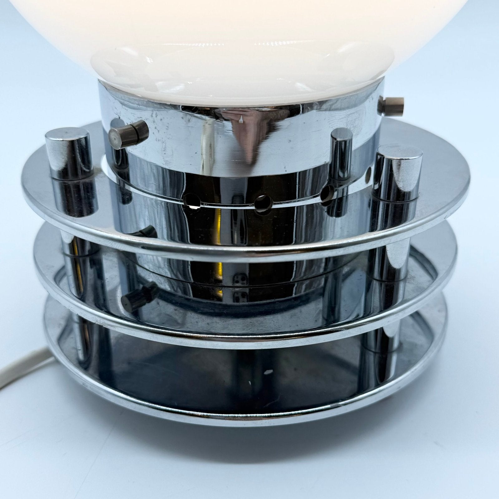 LAMPE DE TABLE – PAR "TONI ZUCCHERI " ITALY – 1970s