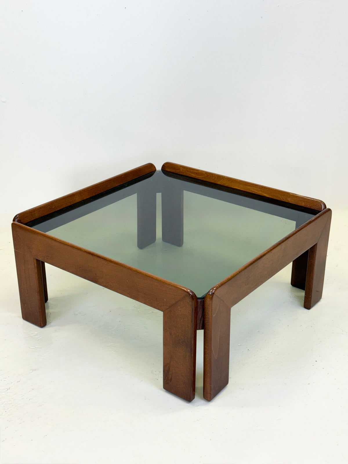 Table basse par Afra & Tobia Scarpa pour Cassina — Italie, 1960s