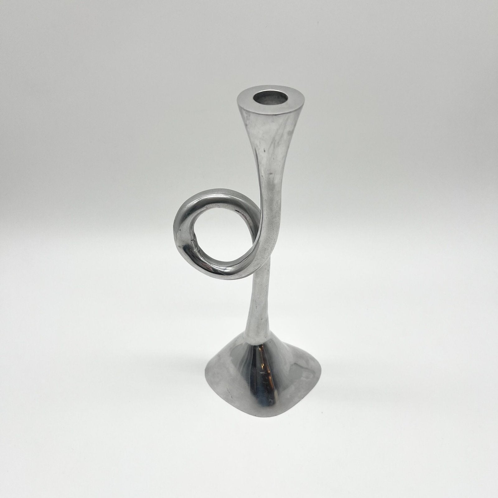 GRAND CHANDELIER "BOUCLE", FONTE D’ALU— 1980s