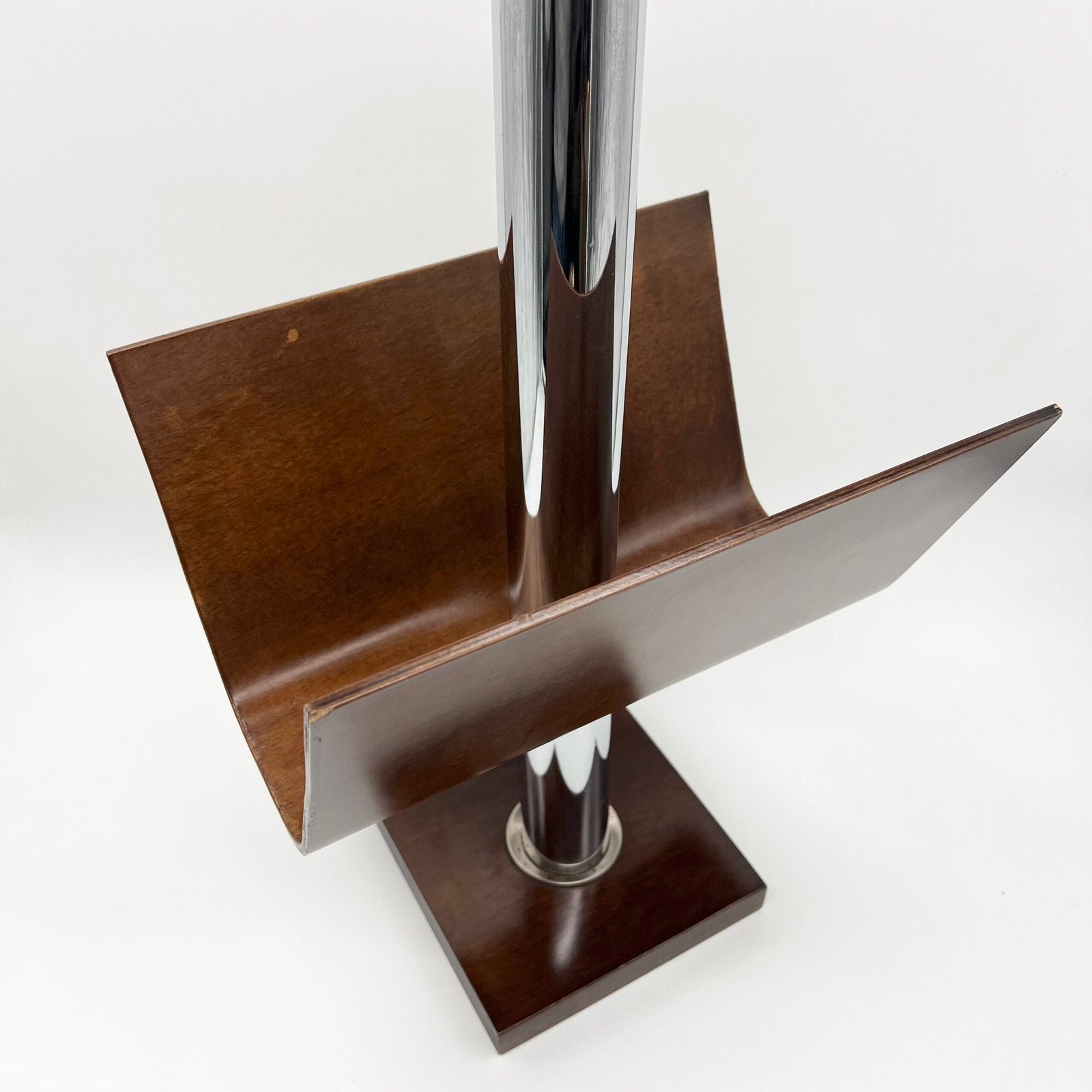 PORTE-REVUE "Servizio da fumo" BOIS / MÉTAL — ITALY, 1970s