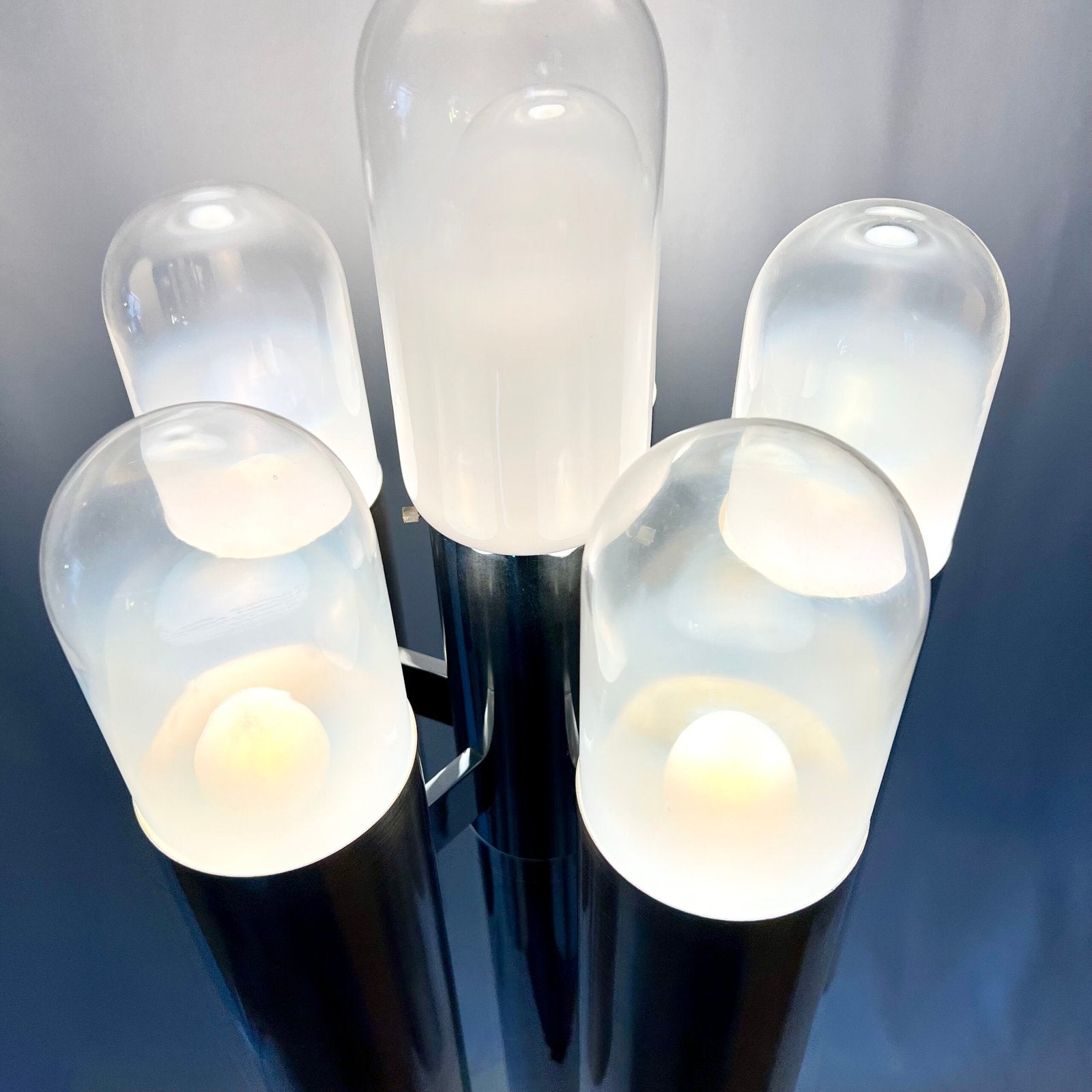 LAMPADAIRE "SPACE AGE" – ATTRIBUÉ À CARLO NASON, CHROME & MURANO, 1970s