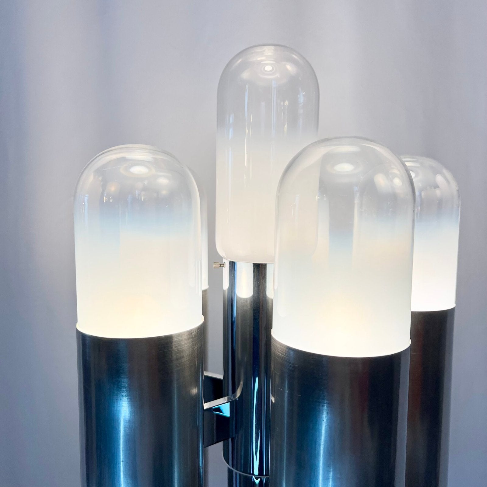 LAMPADAIRE "SPACE AGE" – ATTRIBUÉ À CARLO NASON, CHROME & MURANO, 1970s