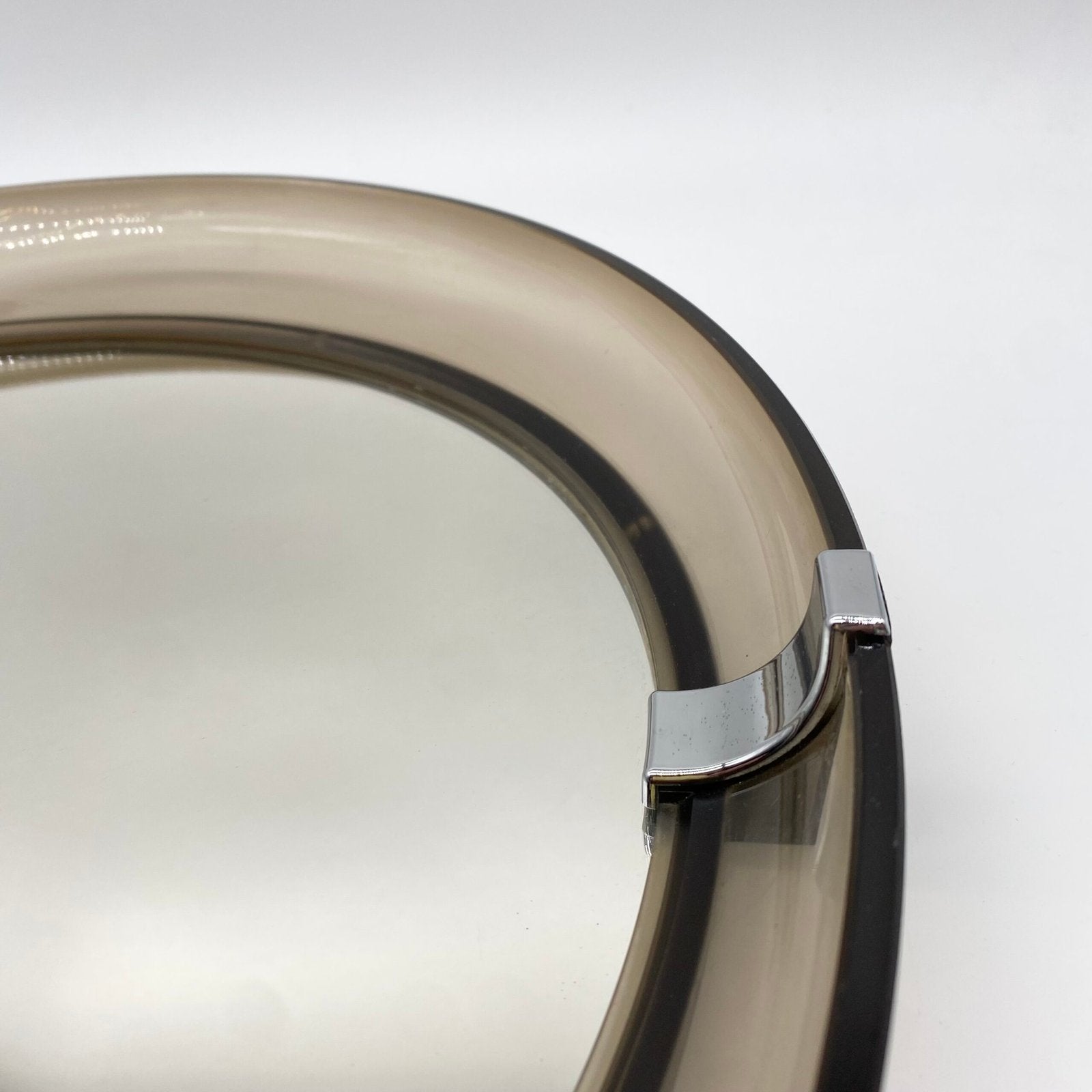 MIROIR "SPACE AGE" EN PLEXI FUMÉ – 1970s