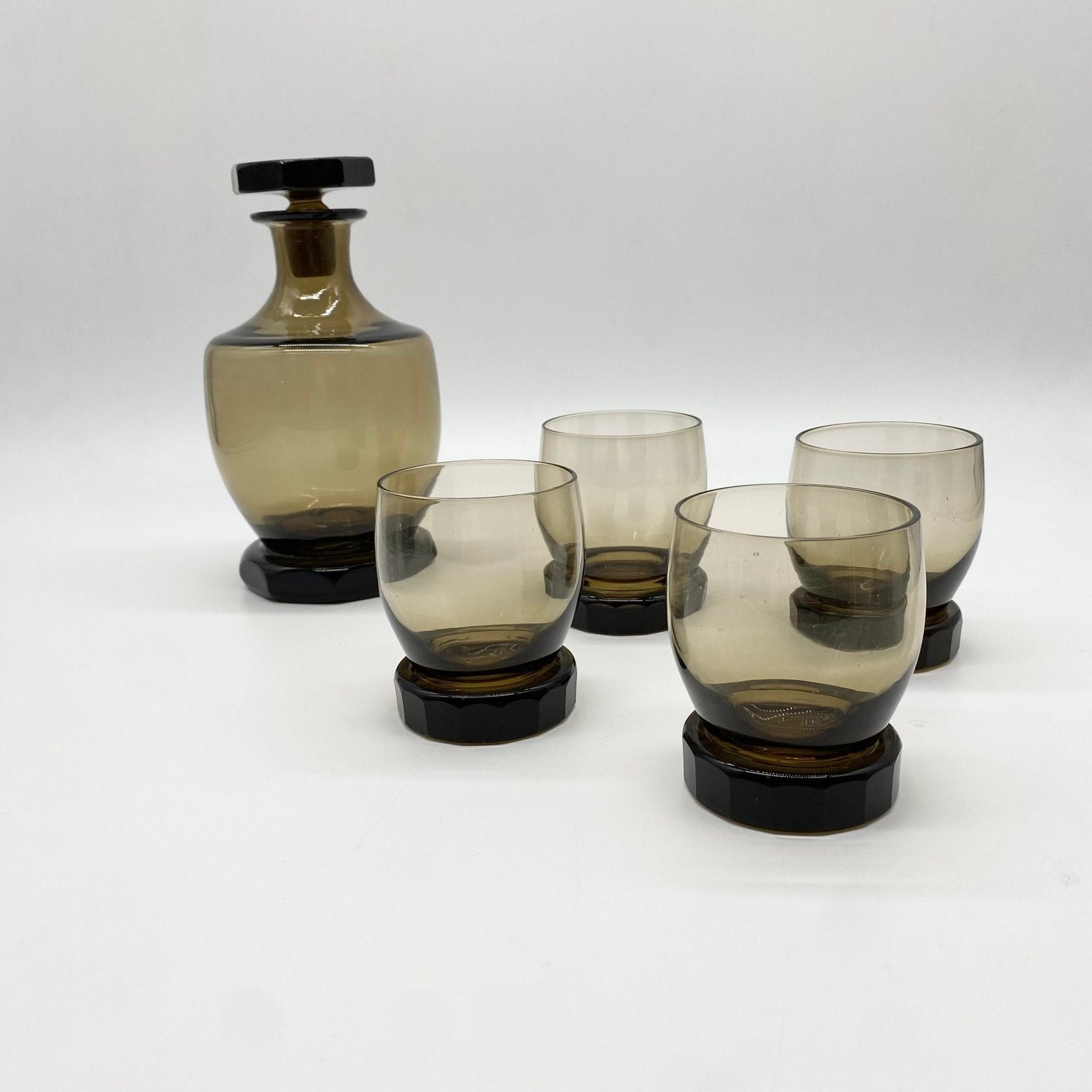 ENSEMBLE À WHISKY EN VERRE FUMÉ – 1970s