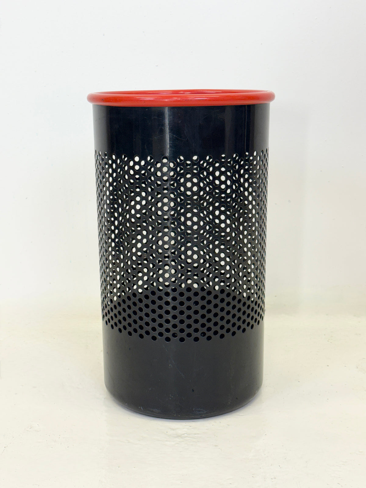 Corbeille "Cribbio 1000" par Barbieri & Marianelli pour Rexite, Italie, 1980s
