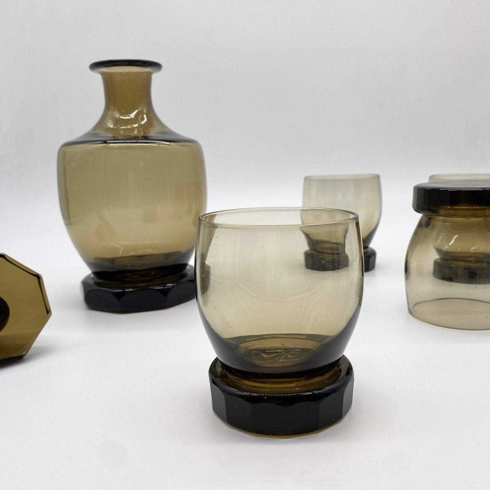 ENSEMBLE À WHISKY EN VERRE FUMÉ – 1970s
