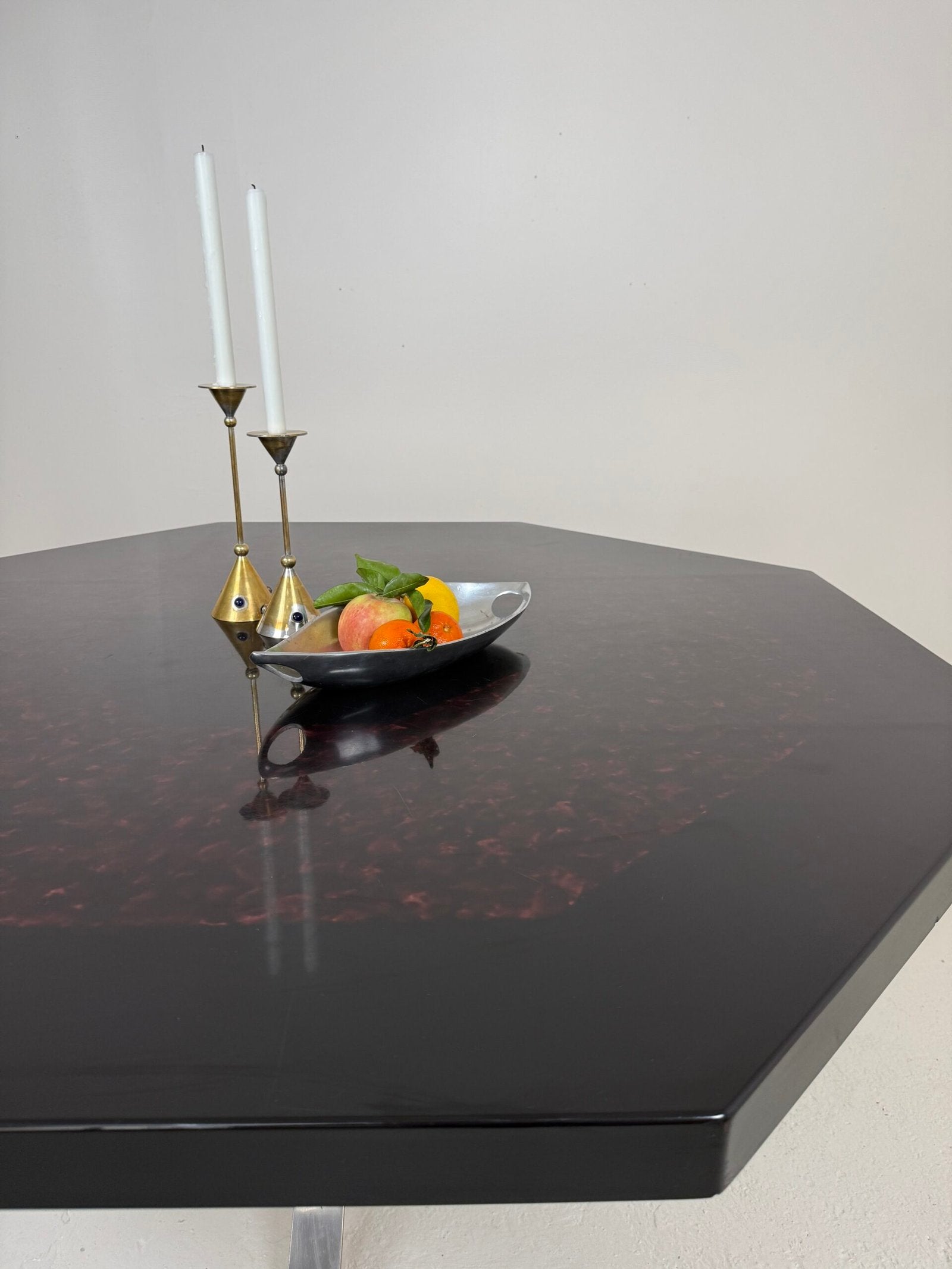 TABLE À MANGER OCTOGONALE EN RÉSINE, ITALY 1970s