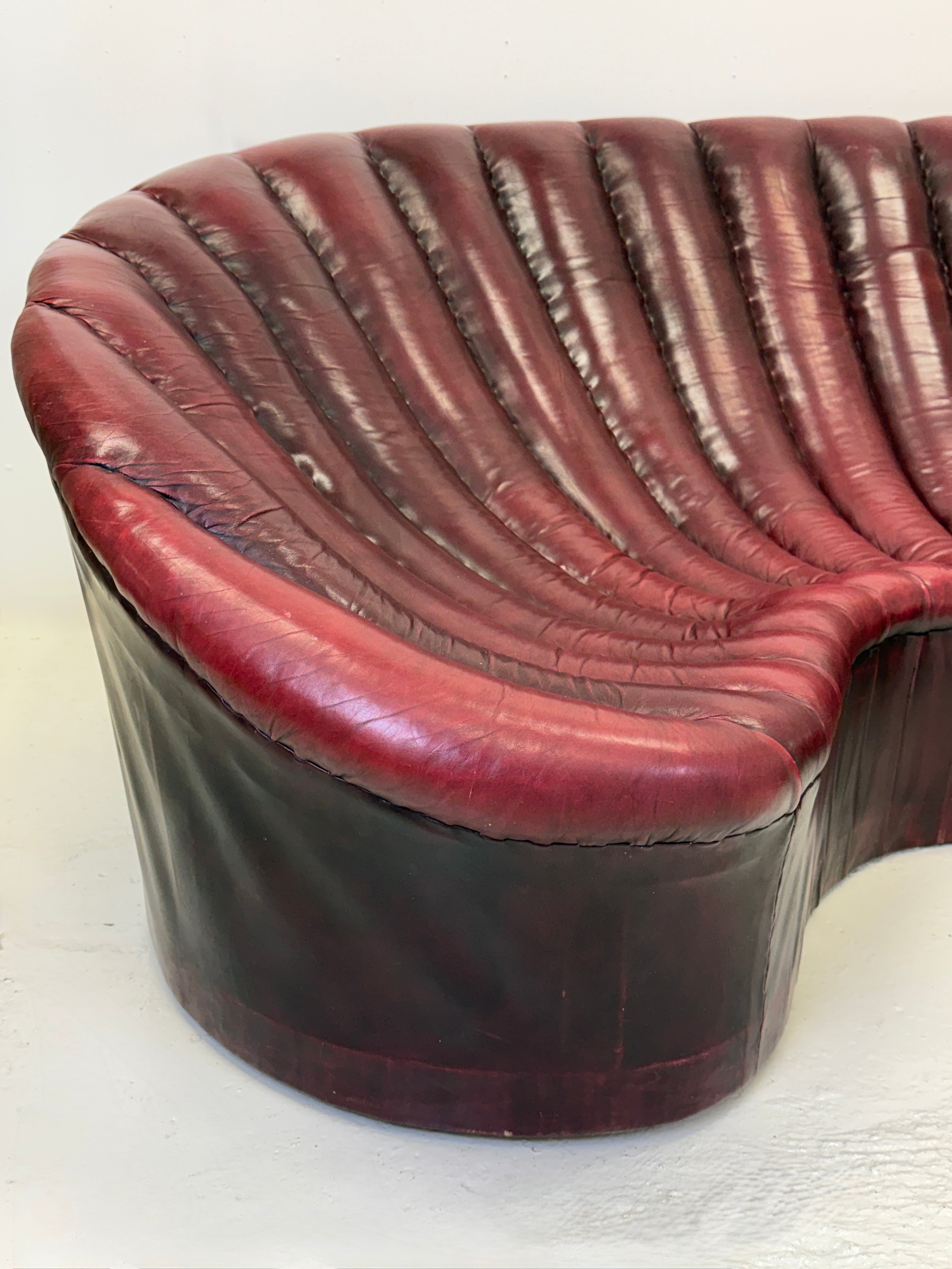 CANAPÉ COQUILLAGE - PIÈCE UNIQUE, 1965