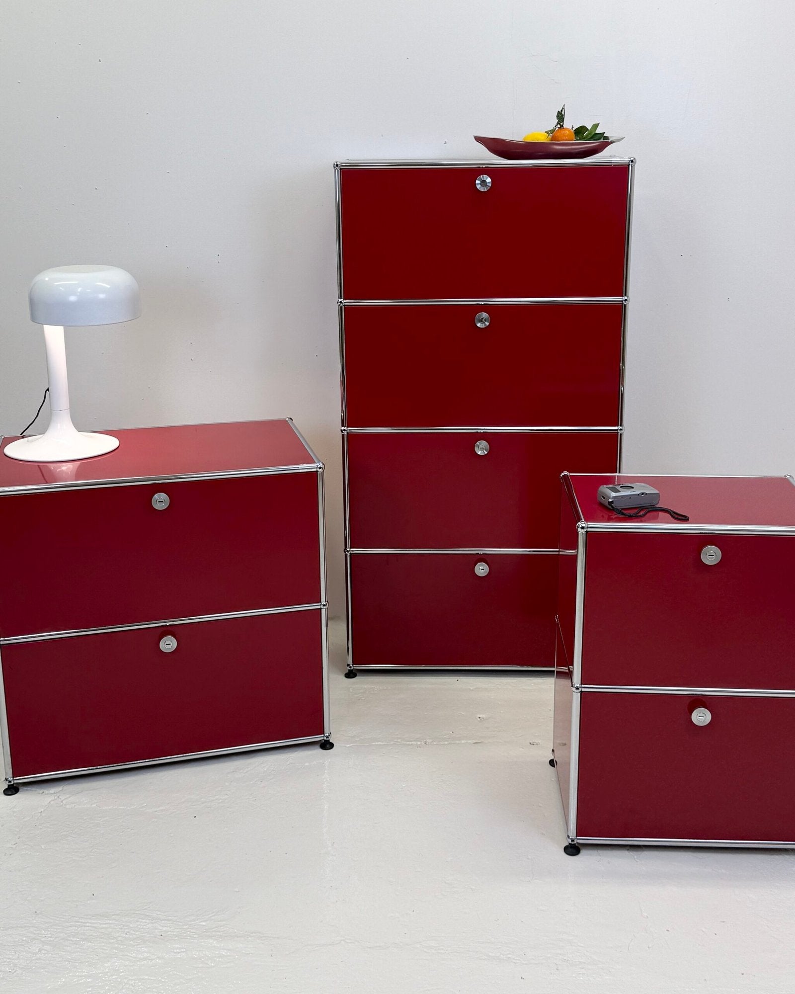 USM HALLER "ROUGE RUBIS" – MEUBLE DE RANGEMENT (ETAT NEUF)