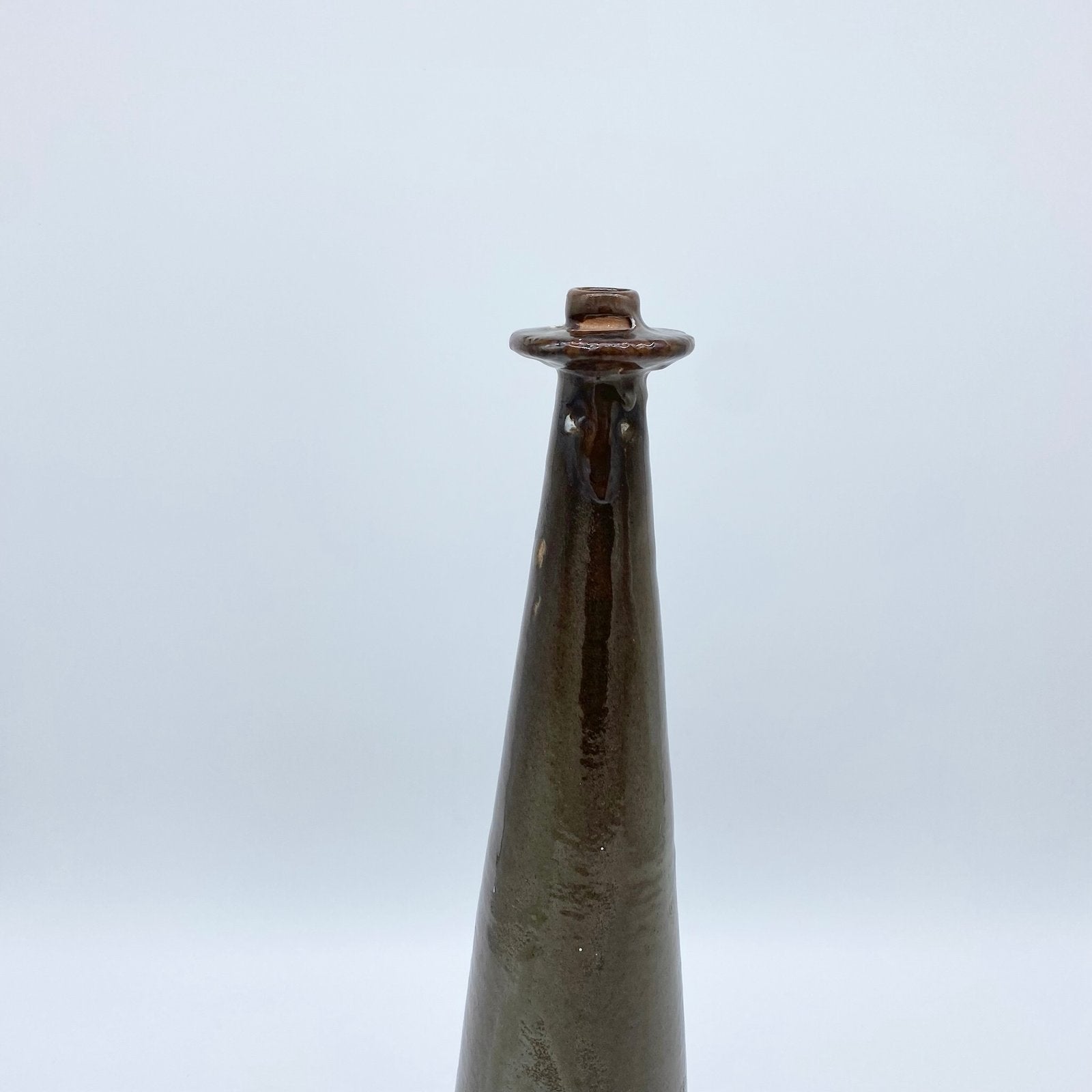 GRAND BOUGEOIR GRÈS MARRON GLACÉ, 1970