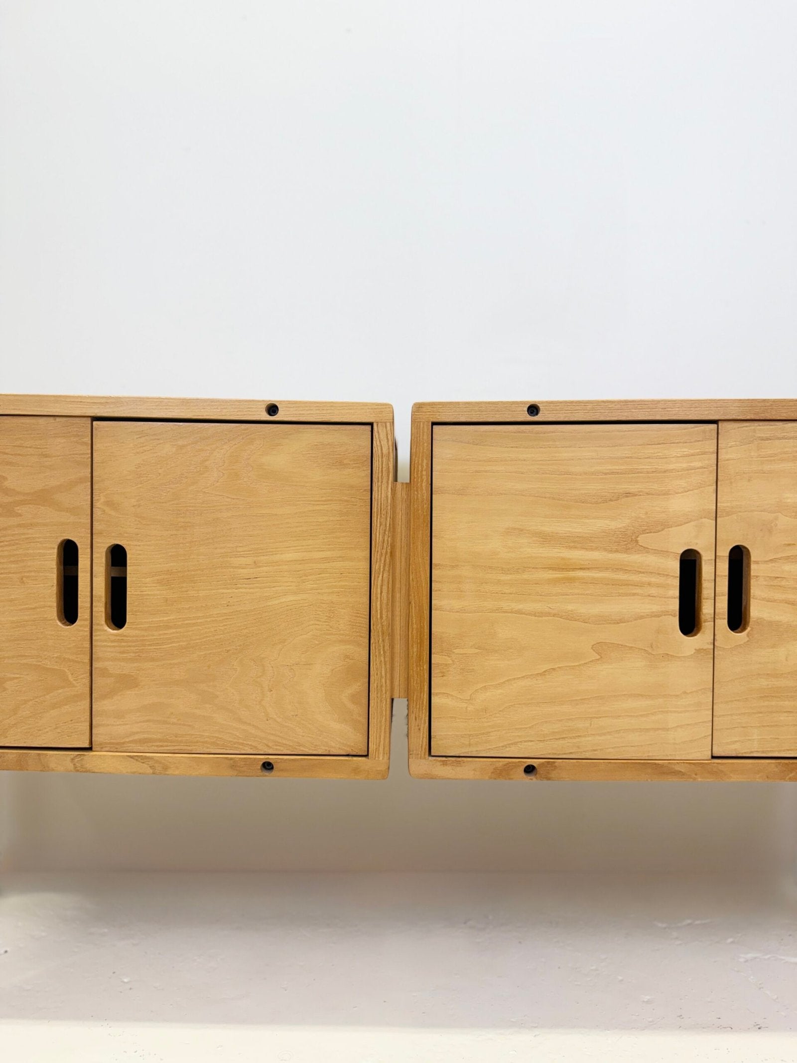 BUFFET "MODERNISTE" EN PIN – 1980s