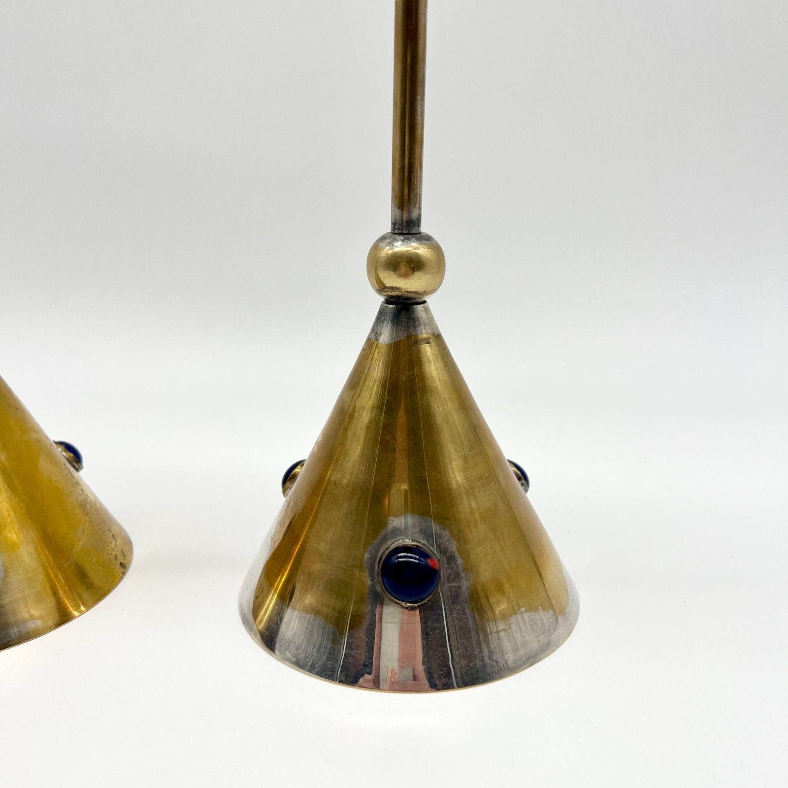 PAIRE DE BOUGEOIRS "MODERNISTES" – 1950s