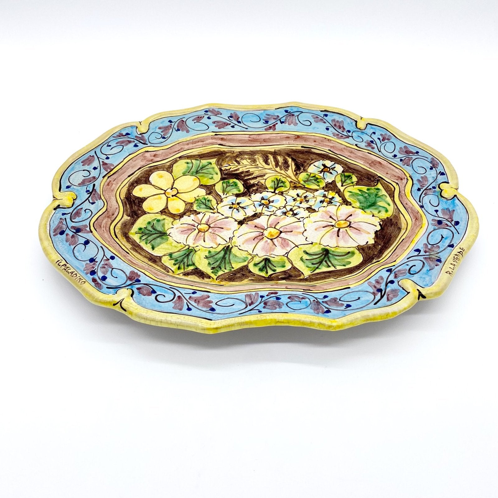 PLAT VINTAGE SICILIEN A FLEURS "ROSSANO LAVERDE", 1970s