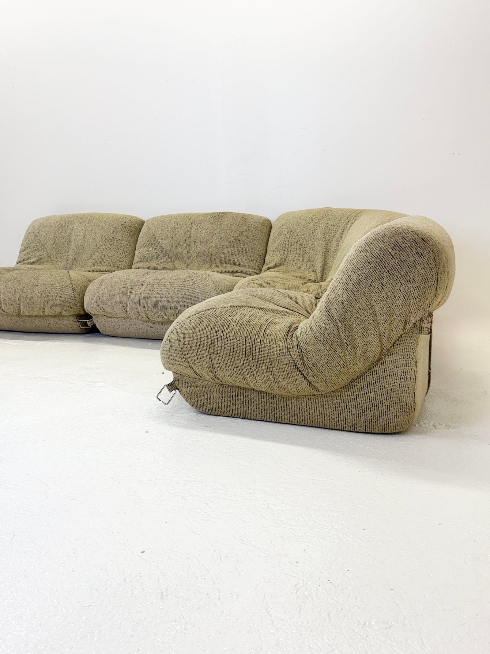 CANAPÉ MODULAIRE “PATATE” PAR AIRBORNE – 1970s