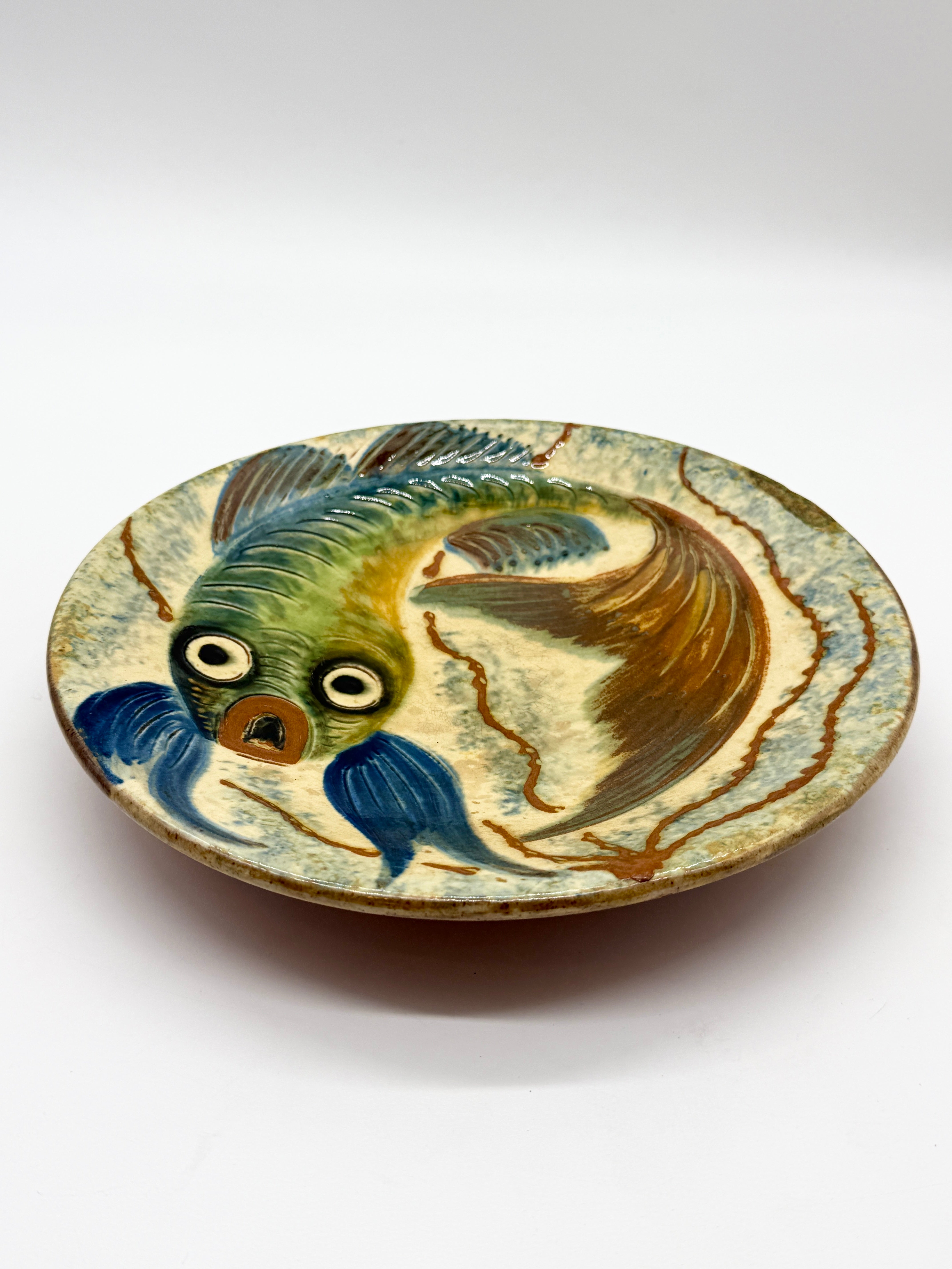 ASSIETTE MURALE POISSON – CÉRAMIQUE PUIGDEMONT,1960s