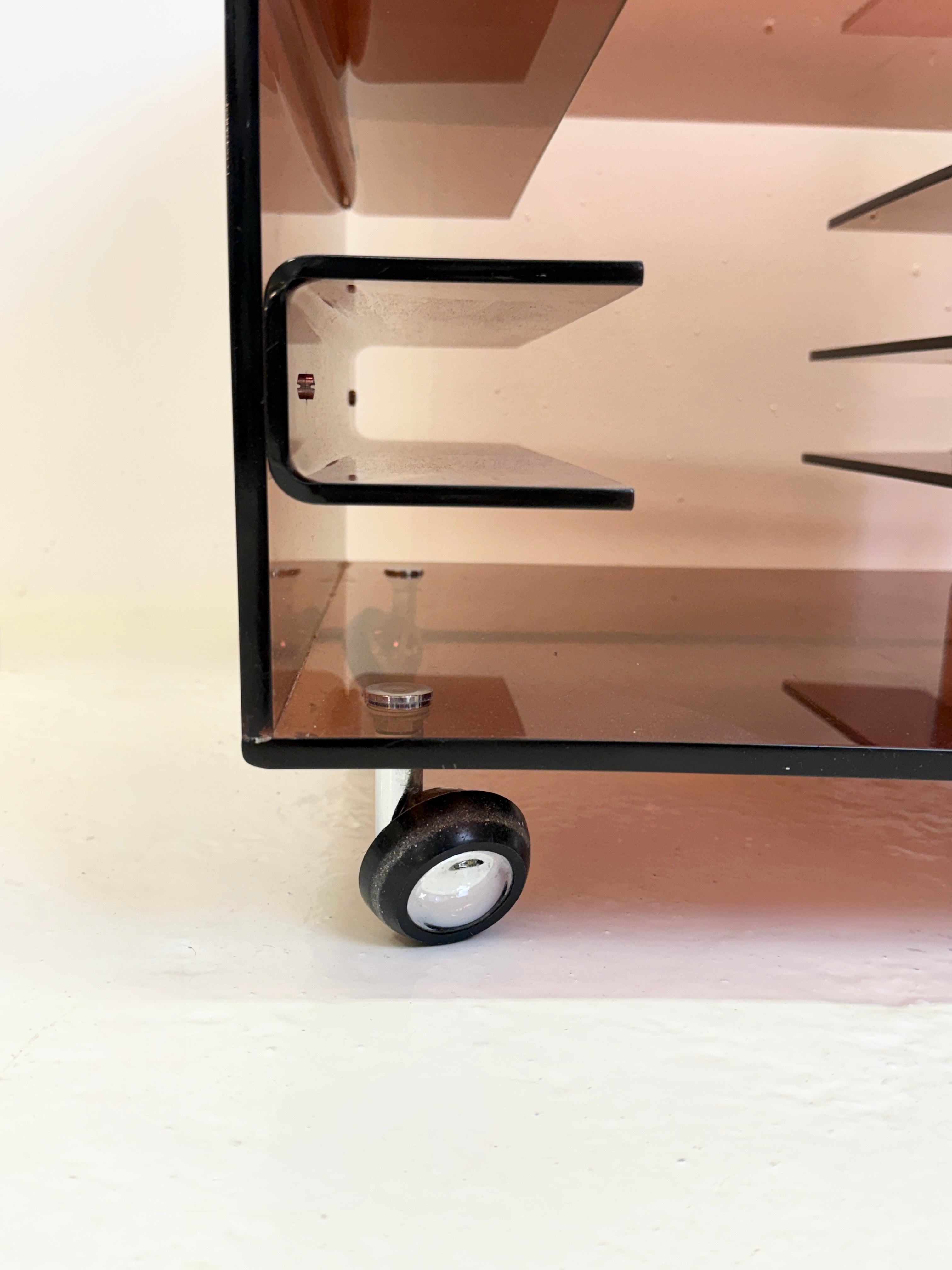 MEUBLE RANGE-VINYLES EN PLEXI, 1970S