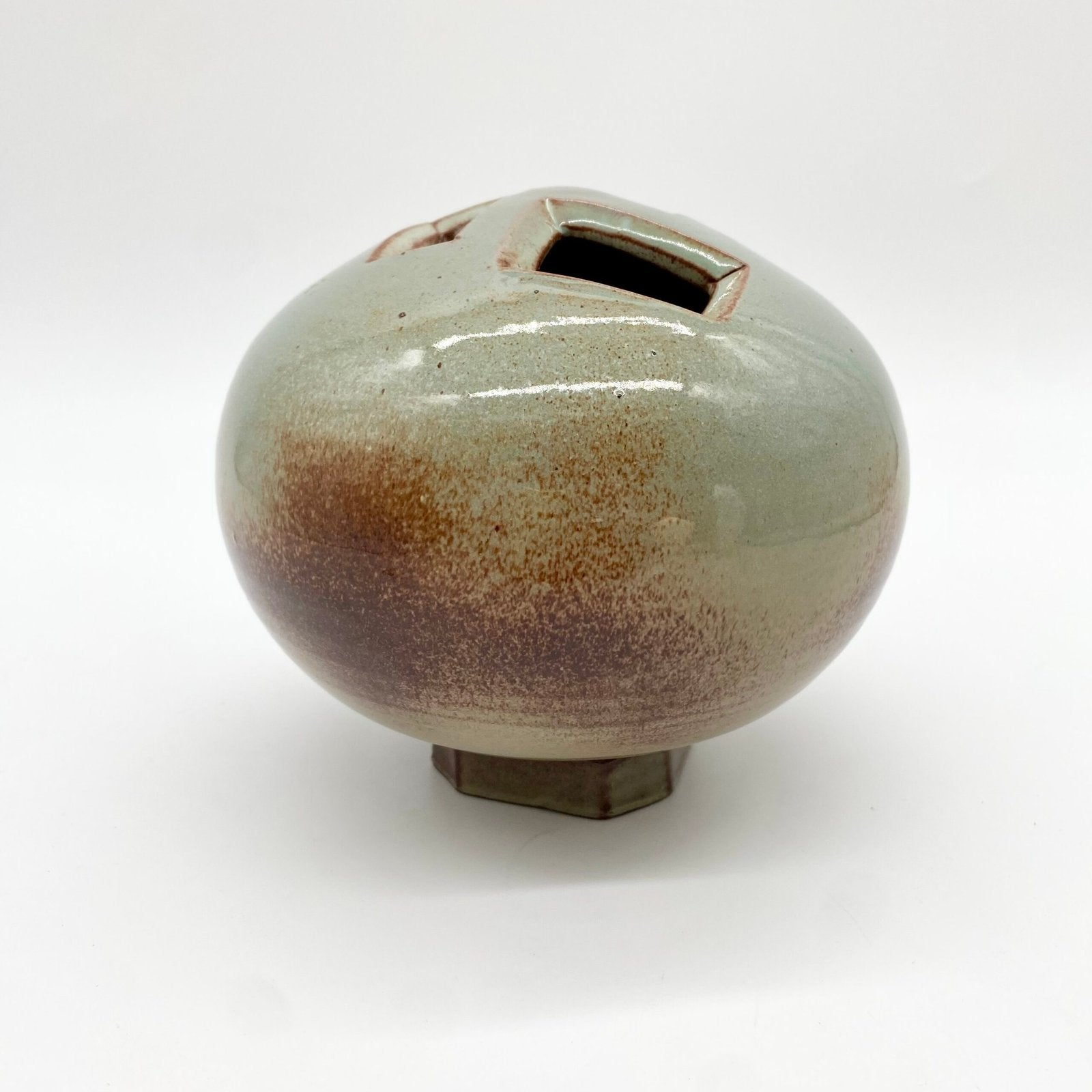 VASE "BOULE" EN GRÈS ÉMAILLÉ, 1970s