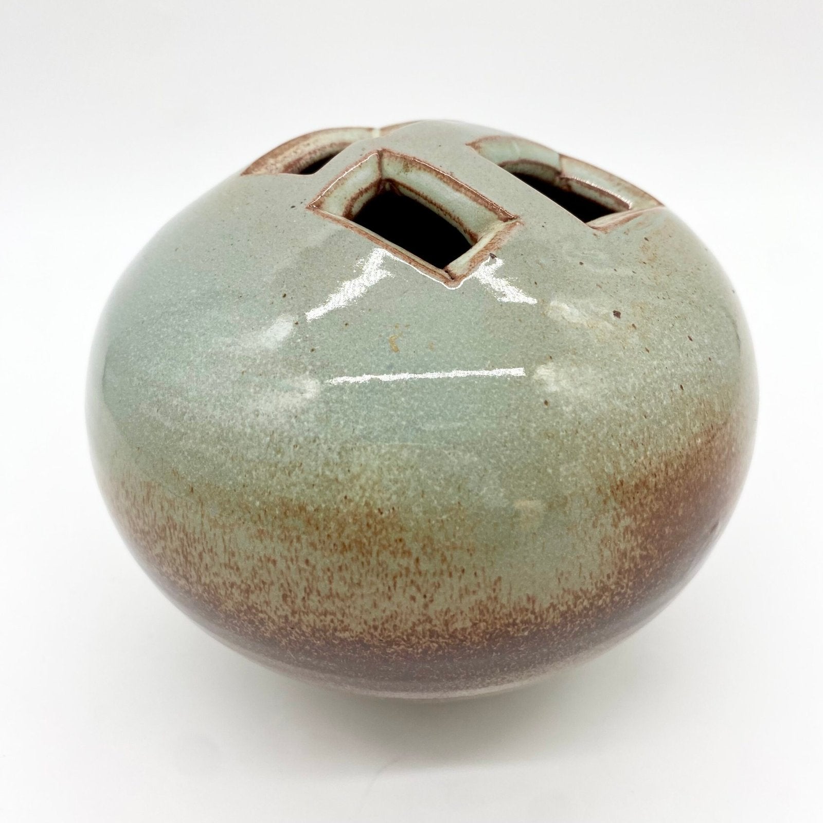 VASE "BOULE" EN GRÈS ÉMAILLÉ, 1970s