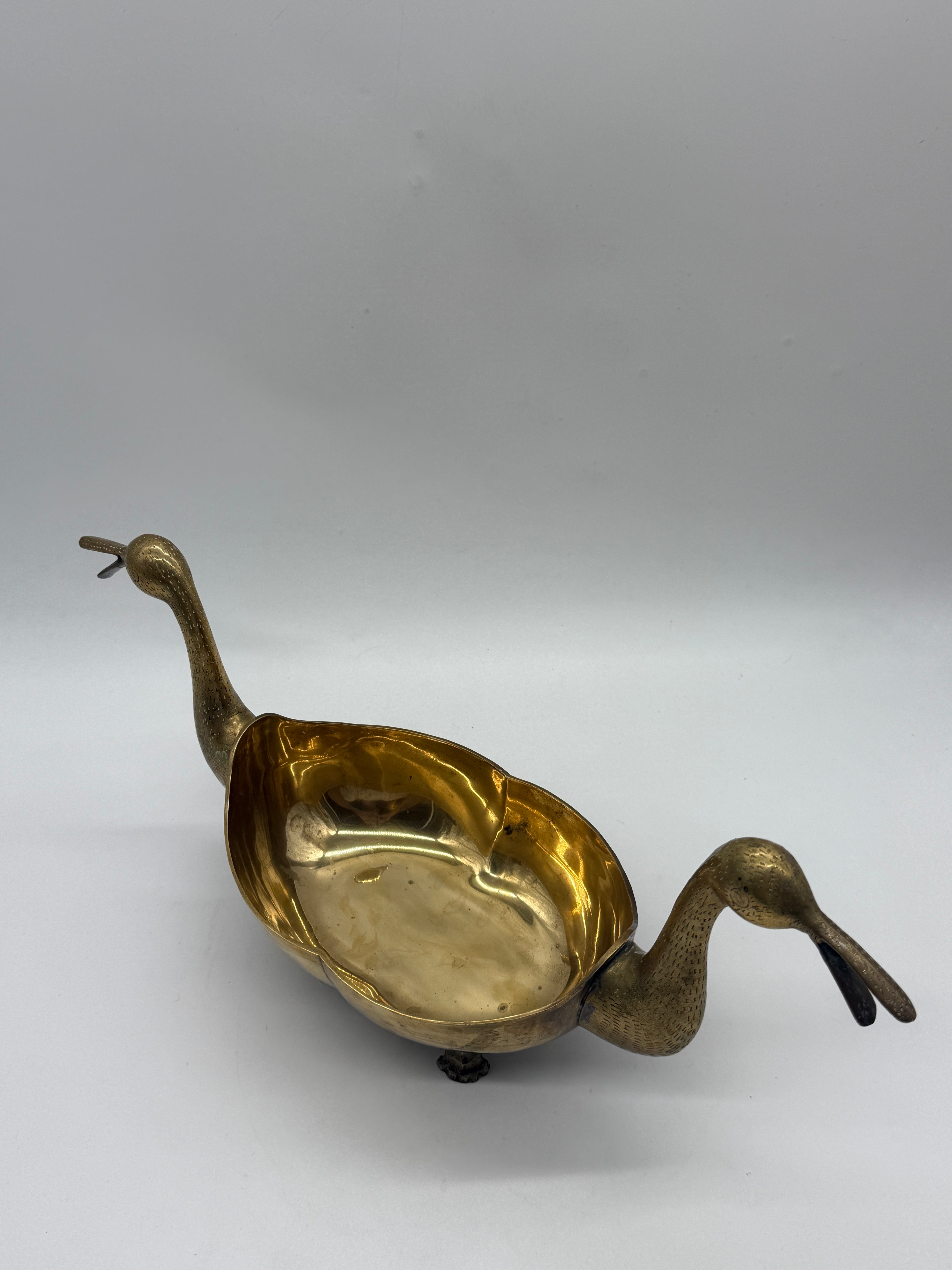 CENTRE DE TABLE "CANARDS" EN LAITON – VERS 1950s