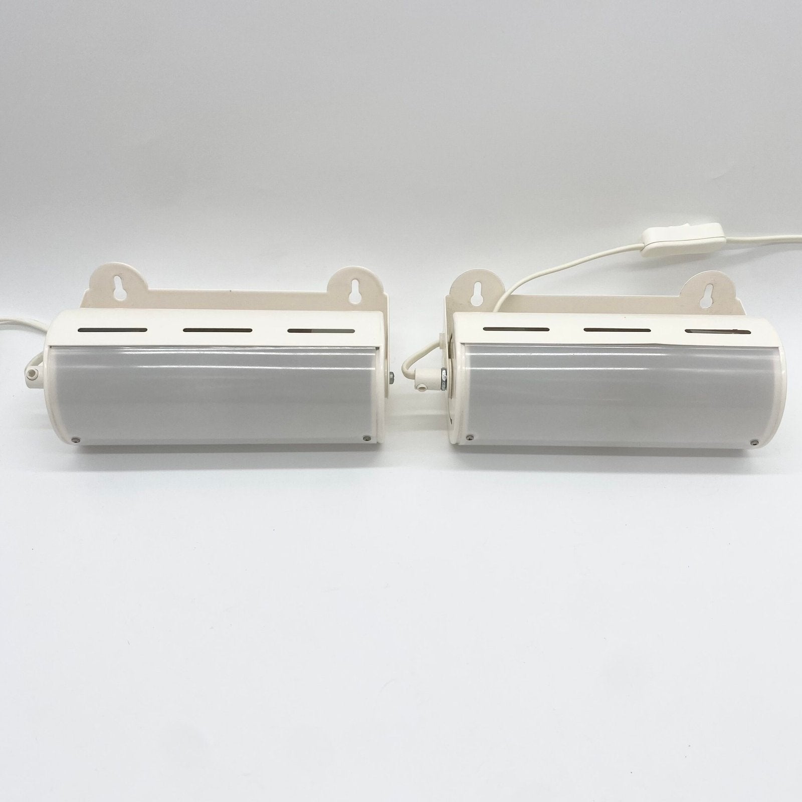 PAIRE D’APPLIQUES IKEA V1013 / "SMYG" – 1990s