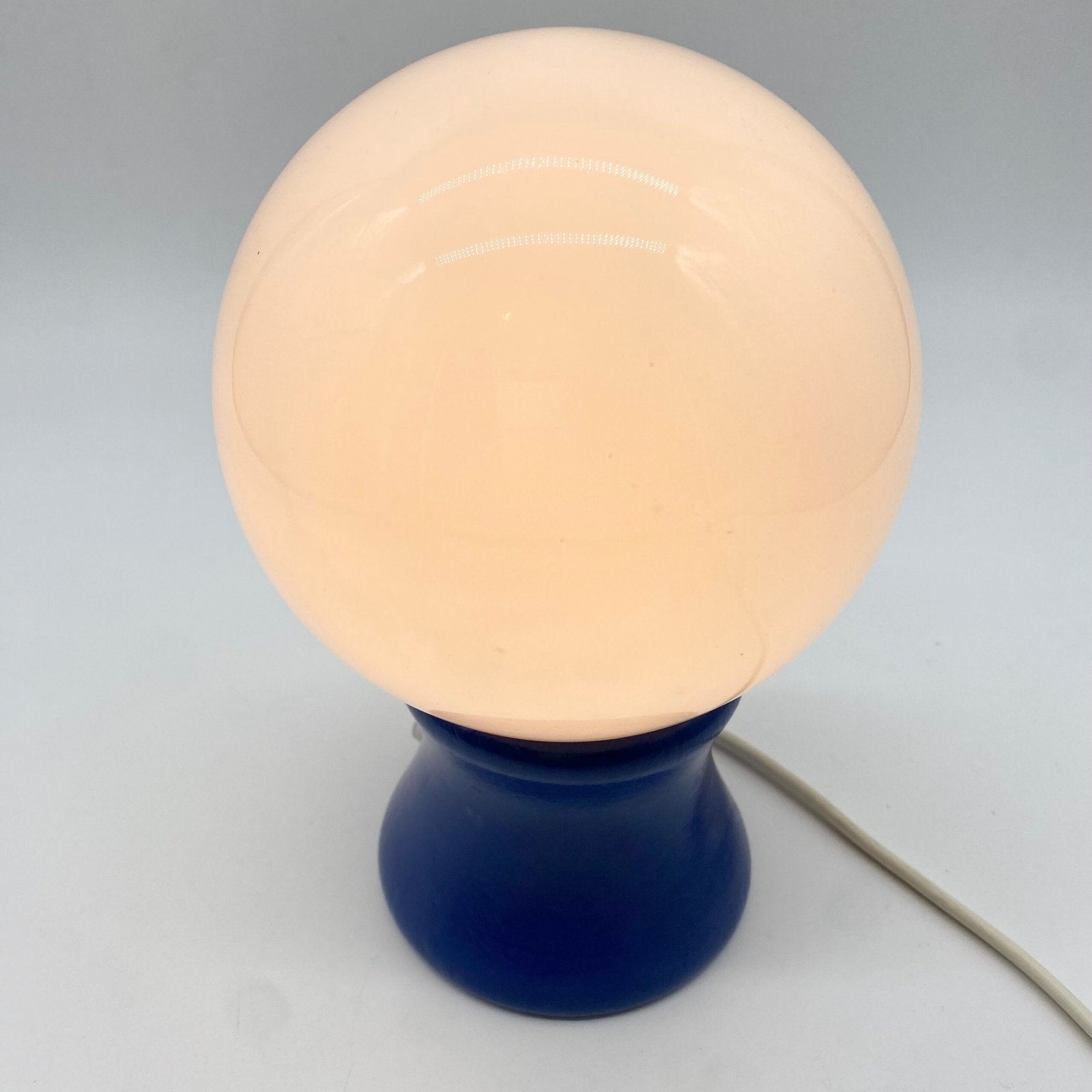 LAMPE "BOULE" BOIS LAQUÉ BLEU, 1980s