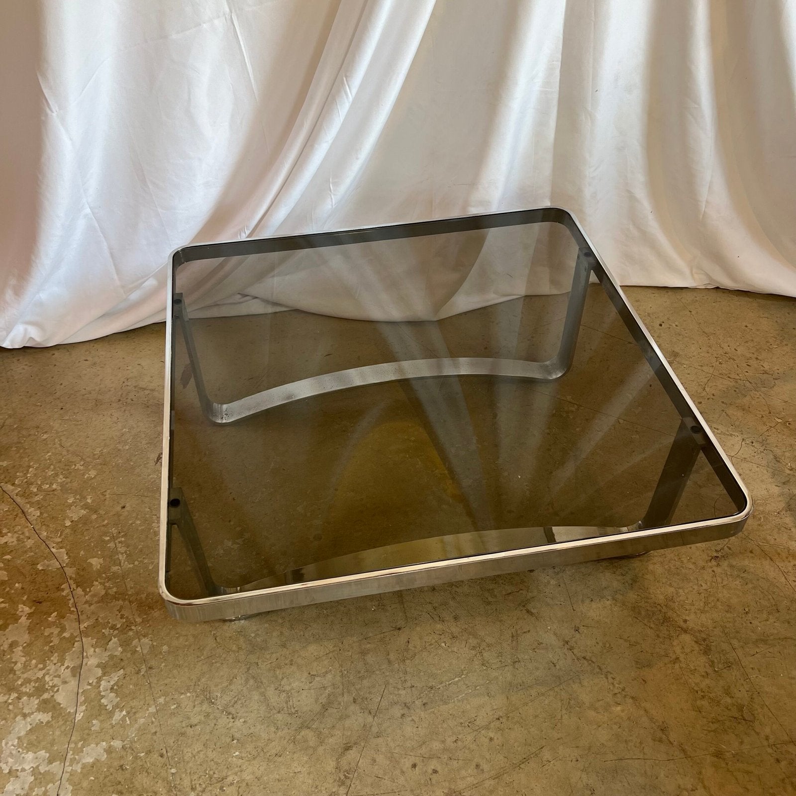 TABLE BASSE CARRÉE-CHROME, 1970s