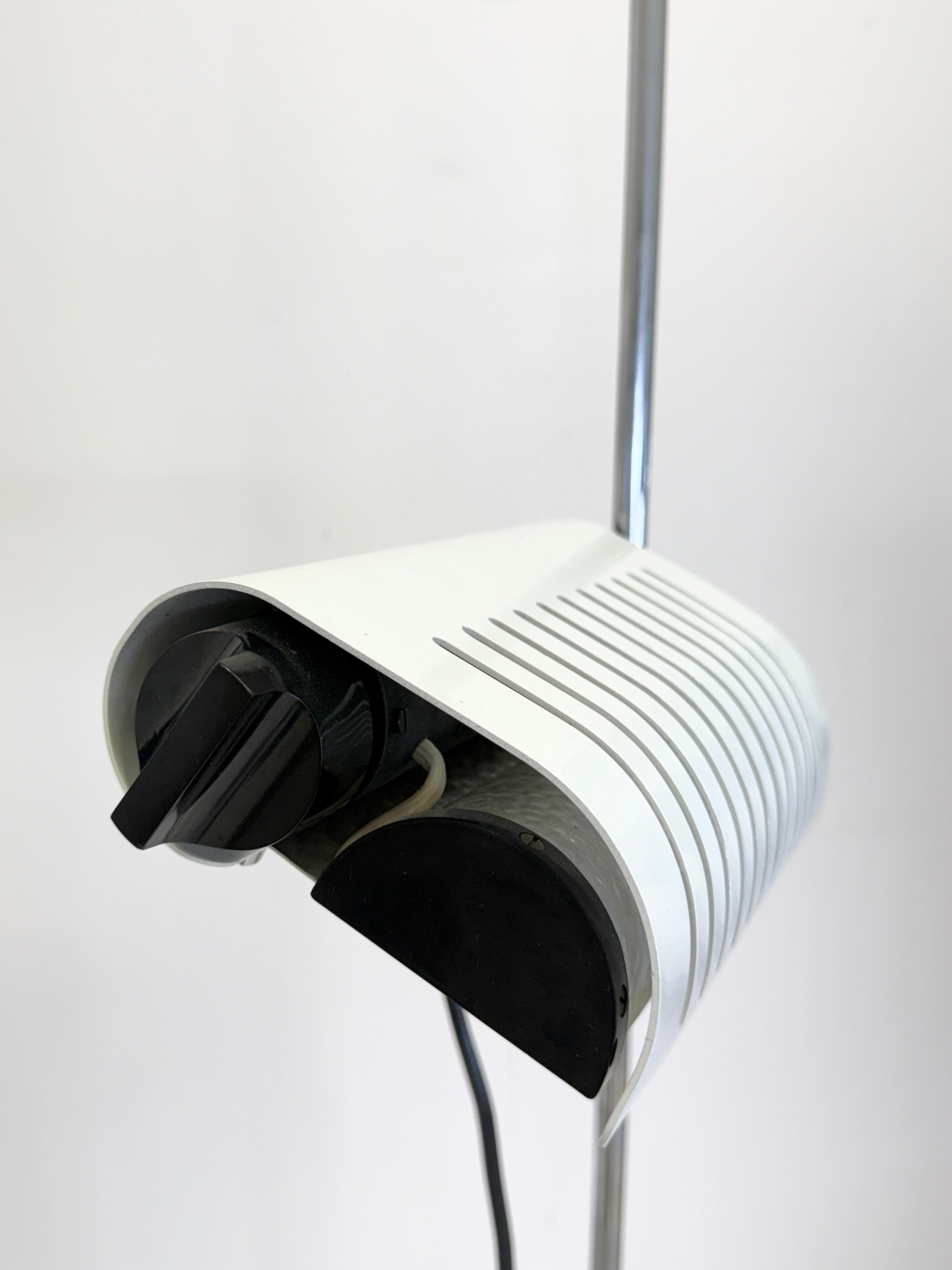 LAMPADAIRES « COLOMBO » MODÈLE 626 – OLUCE, 1970s