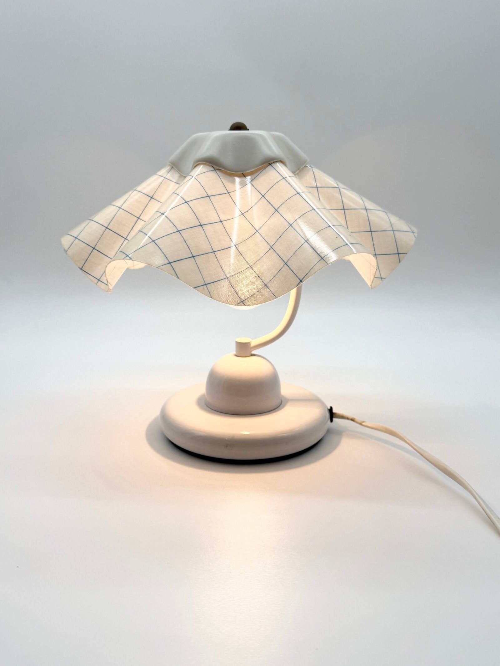 PAIRE DE LAMPES DE TABLE À ABAT-JOUR PLISSÉ – 1980s