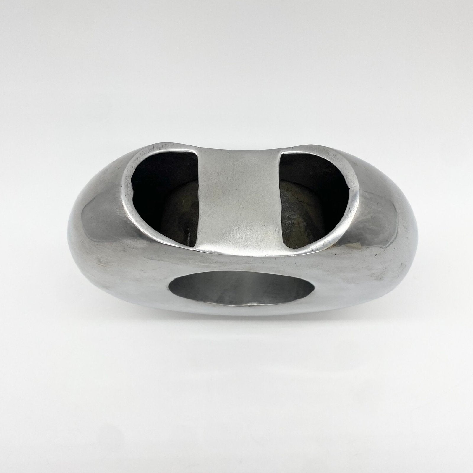 VASE "DONUT" / FONTE D’ALUMINIUM – 1980s