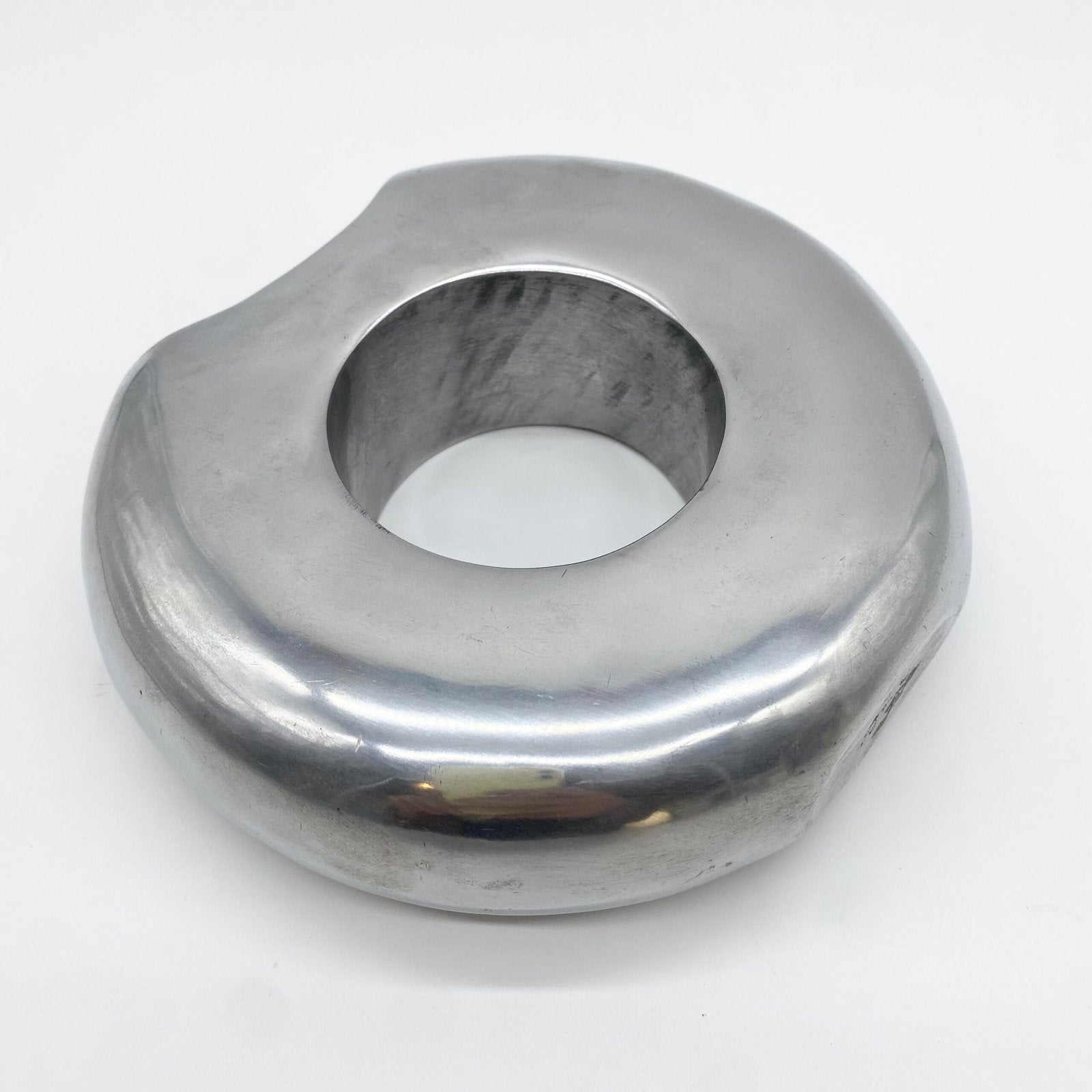 VASE "DONUT" / FONTE D’ALUMINIUM – 1980s