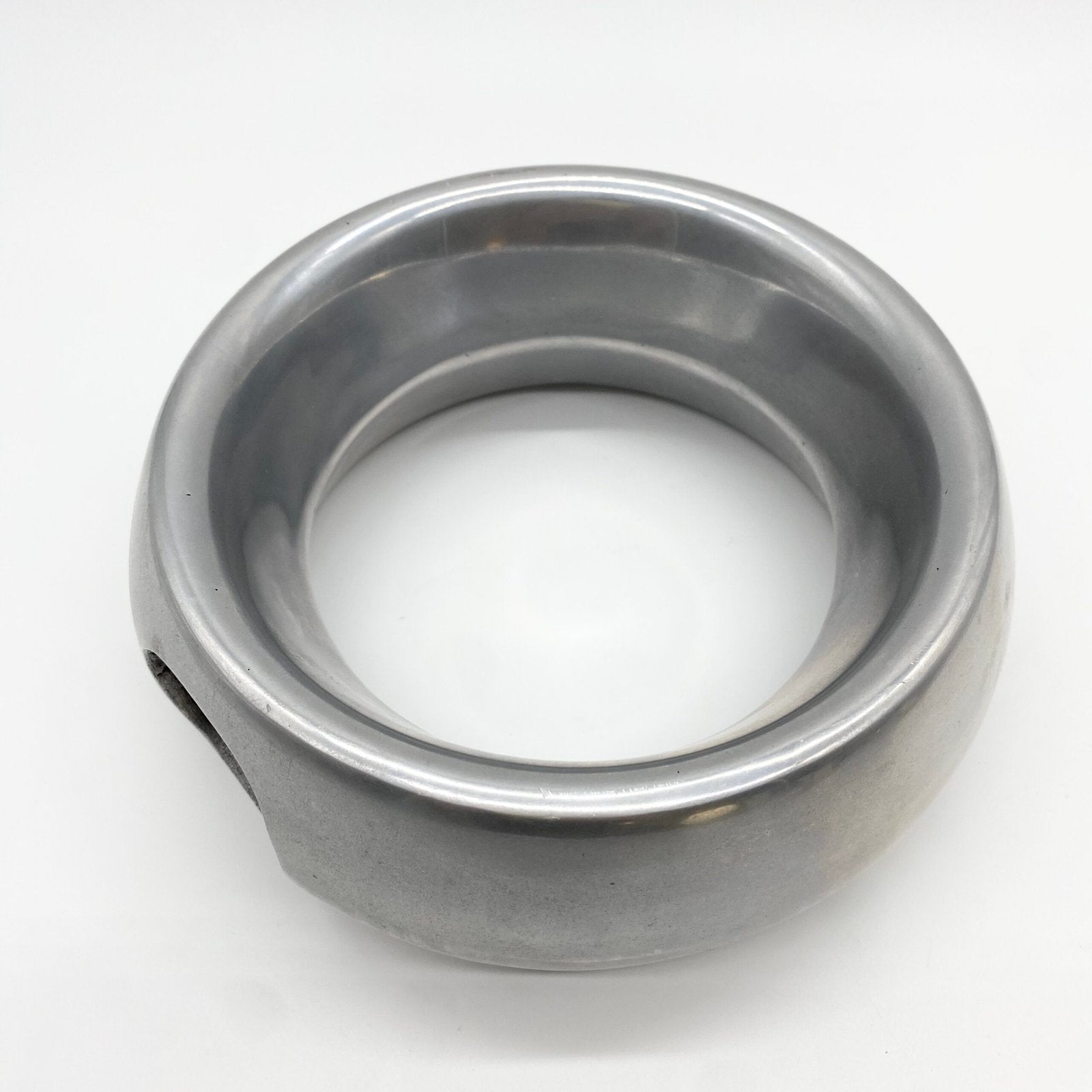 VASE "WHEEL" / FONTE D’ALUMINIUM – 1980s
