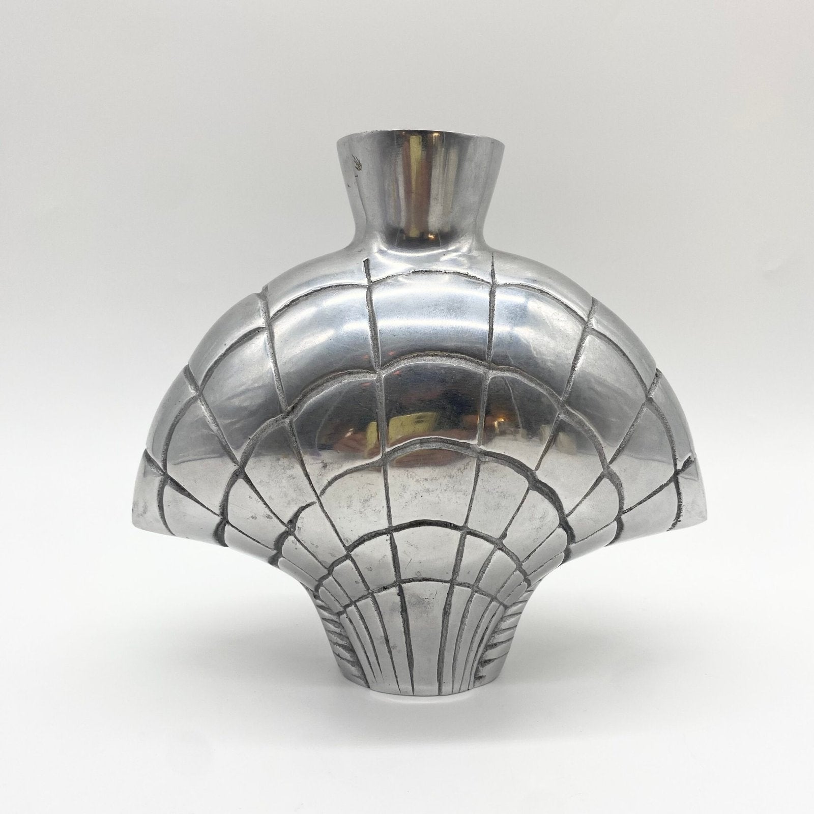 VASE "COQUILLAGE II" / FONTE D’ALUMINIUM – 1980s